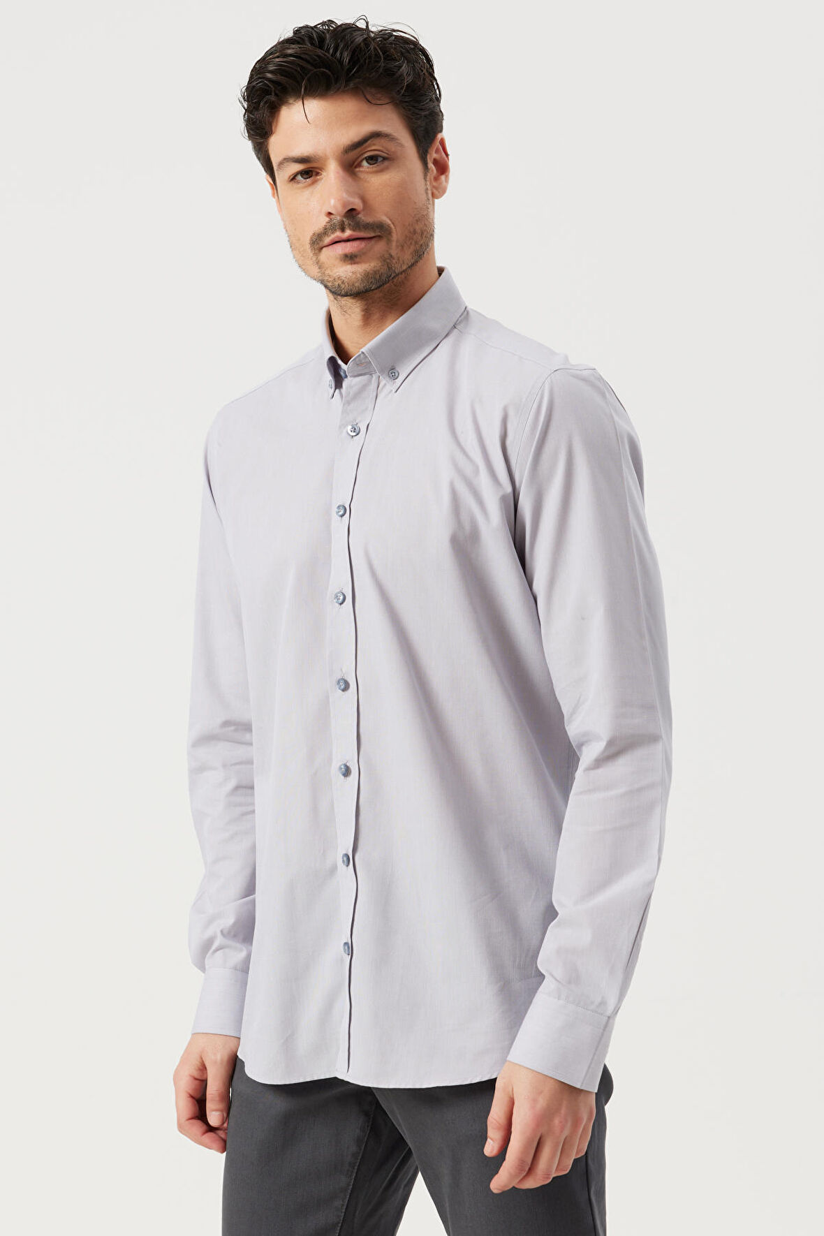 Erkek Gri Slim Fit Dar Kesim Düğmeli Yaka Desenli Gömlek
