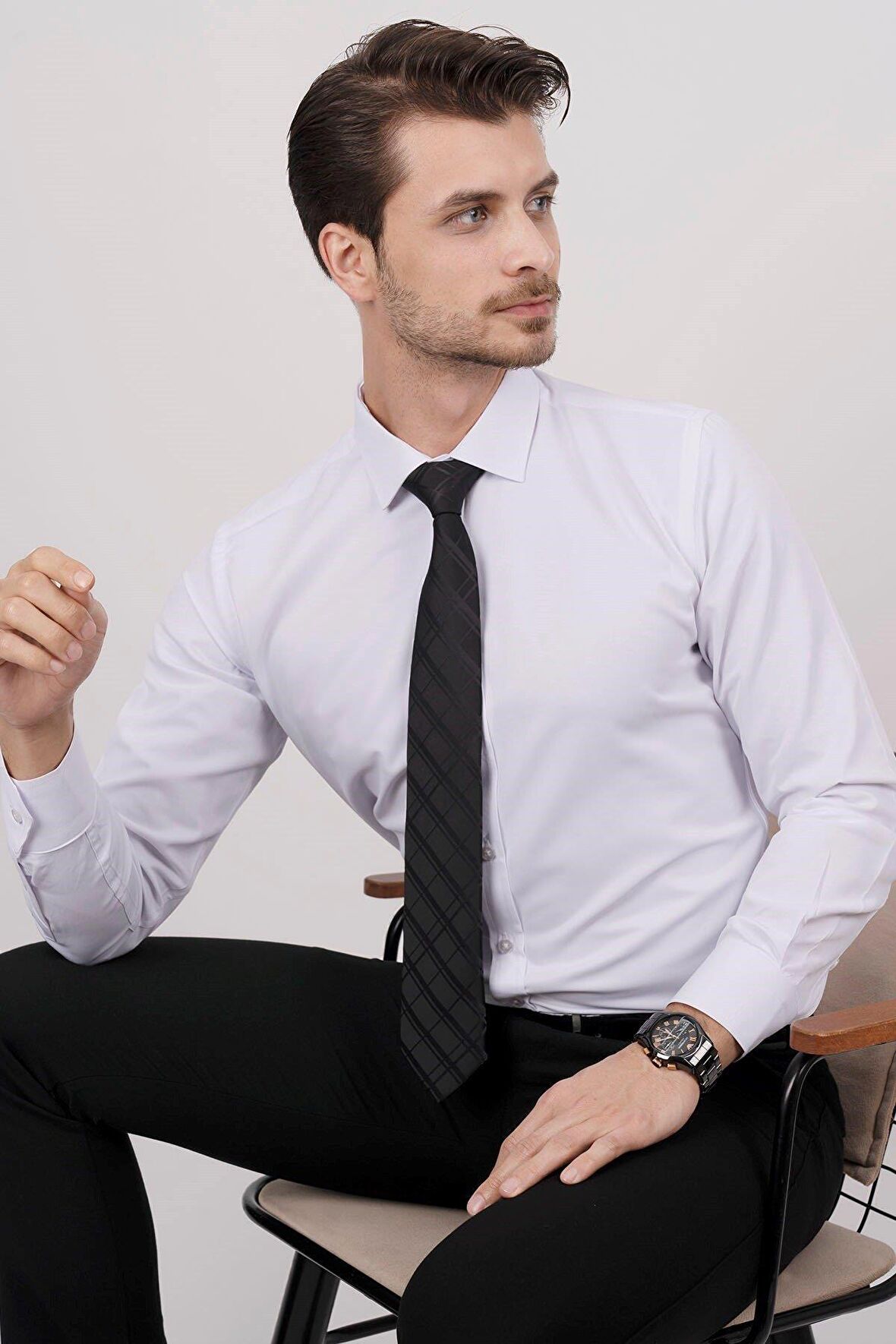 Gömlek Kravat Seti ( sunda Siyah Baklava Desenli Kravat & Beyaz Saten Slimfit Gömlek)