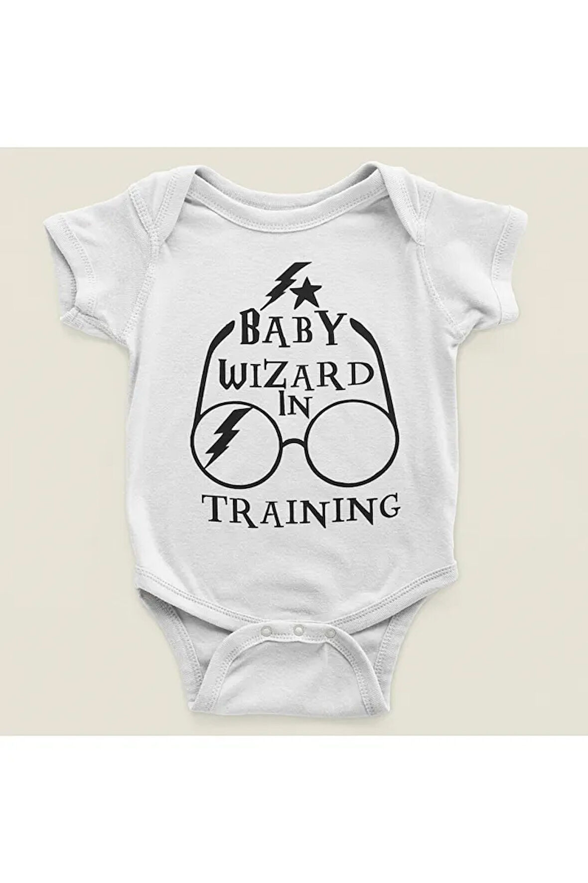 Bebek Sihirbazı Eğitimde Yazılı Pamuklu Yumuşak Unisex Çıtçıtlı Body Zıbın