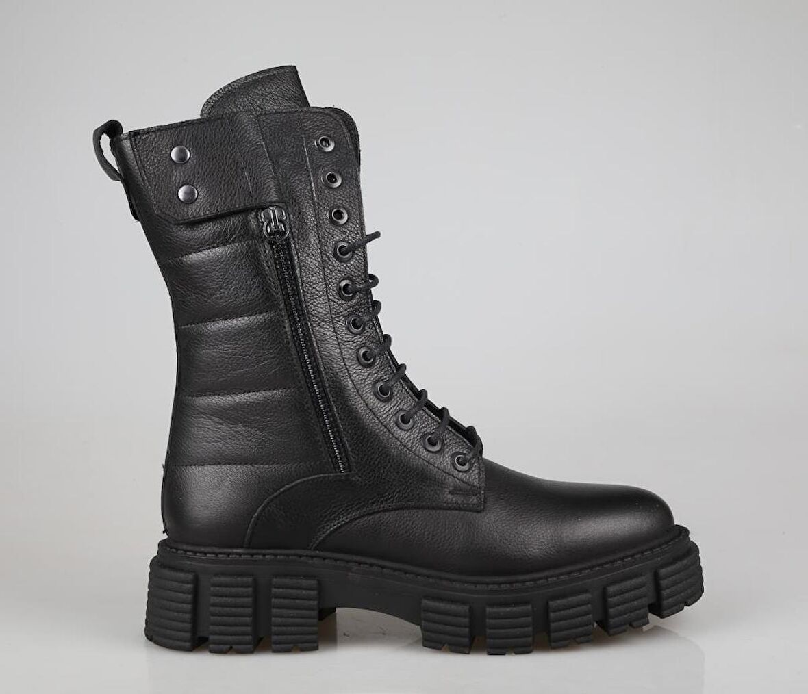 CASTLE BLACK 36871 Hakiki Deri Siyah Kadın Bot