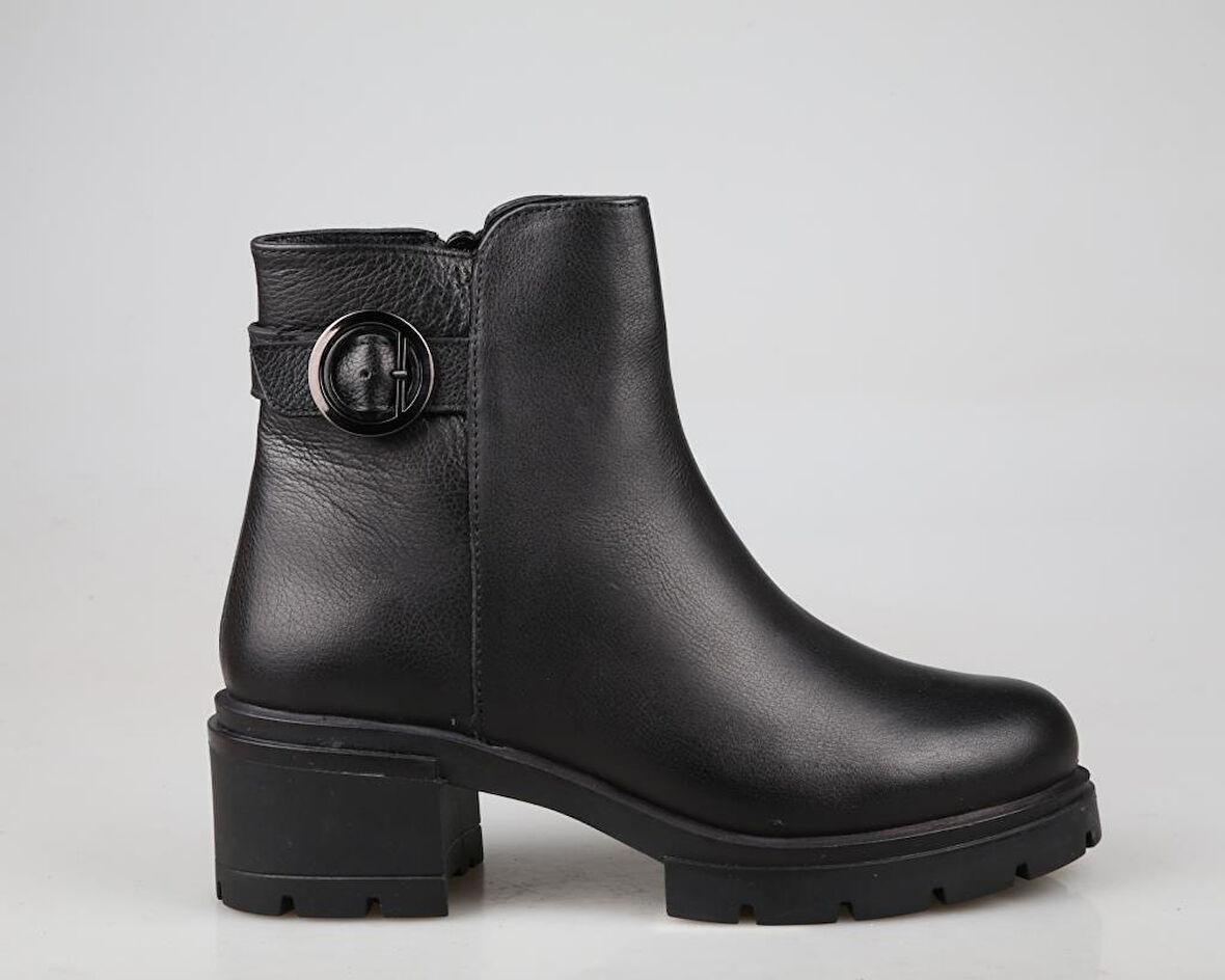 CASTLE BLACK 27362 Hakiki Deri Siyah Kadın Bot