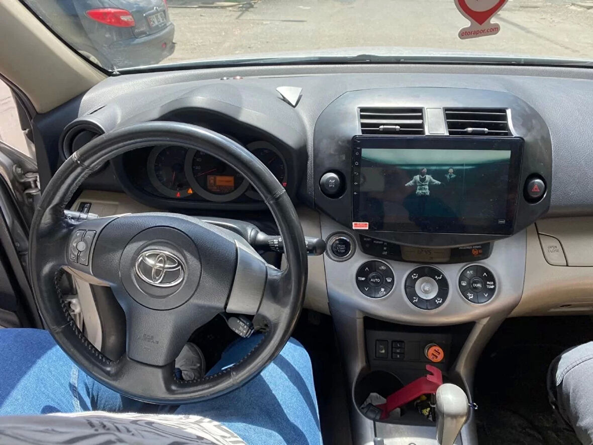 4GB RAM-64GB HAFIZA TOYOTA RAV 4 2007-2012 MULTİMEDİA EKRAN