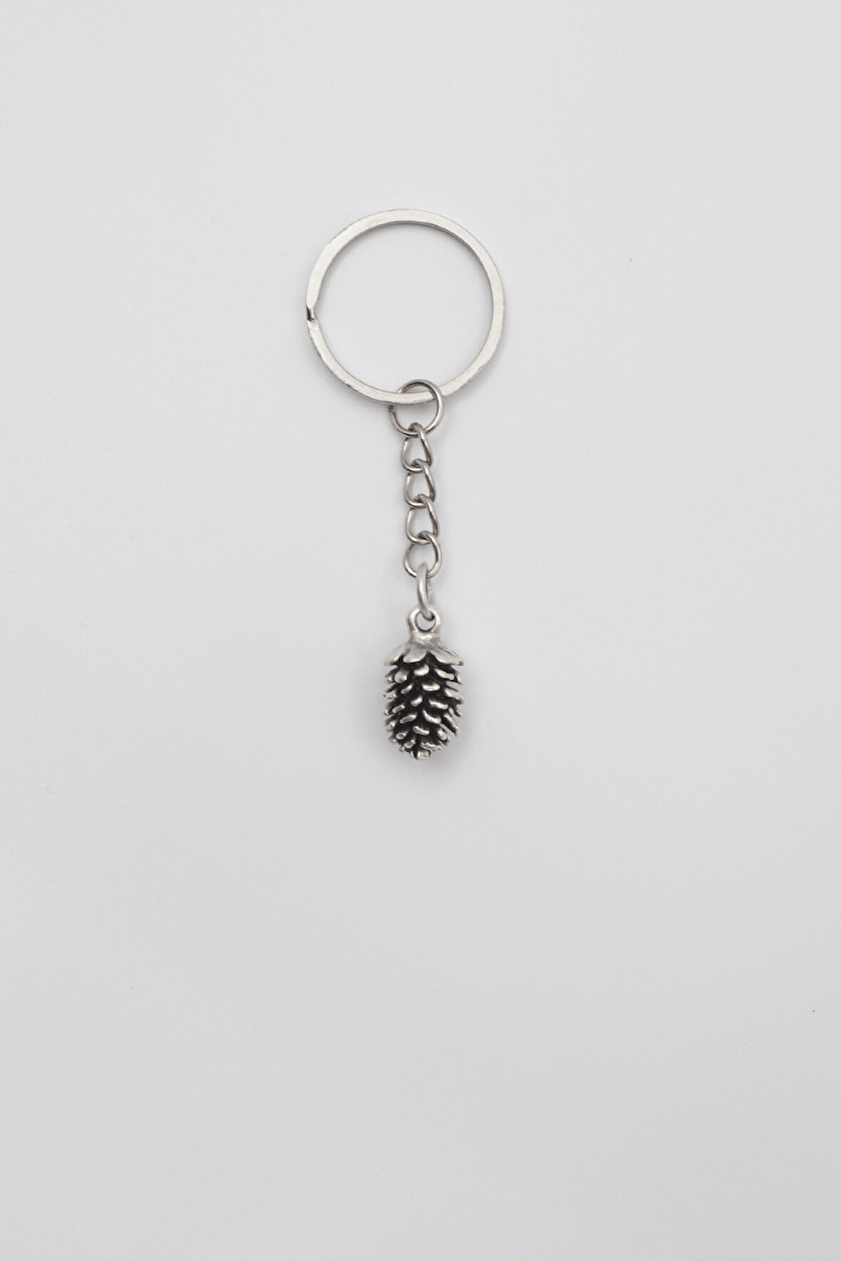 Çam Kozalağı Anahtarlık - Antik Gümüş Kaplama - Kadın Erkek