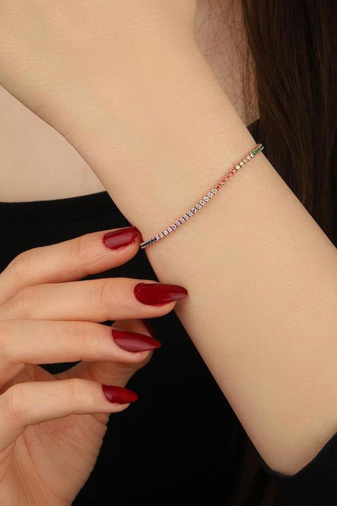 1,5 mm Renkli Taşlı Su Yolu Gümüş Bileklik