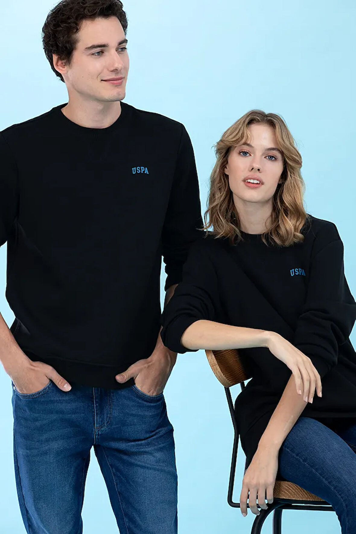 Siyah Bisiklet Yaka Basic Sweatshirt 50276089-VR046