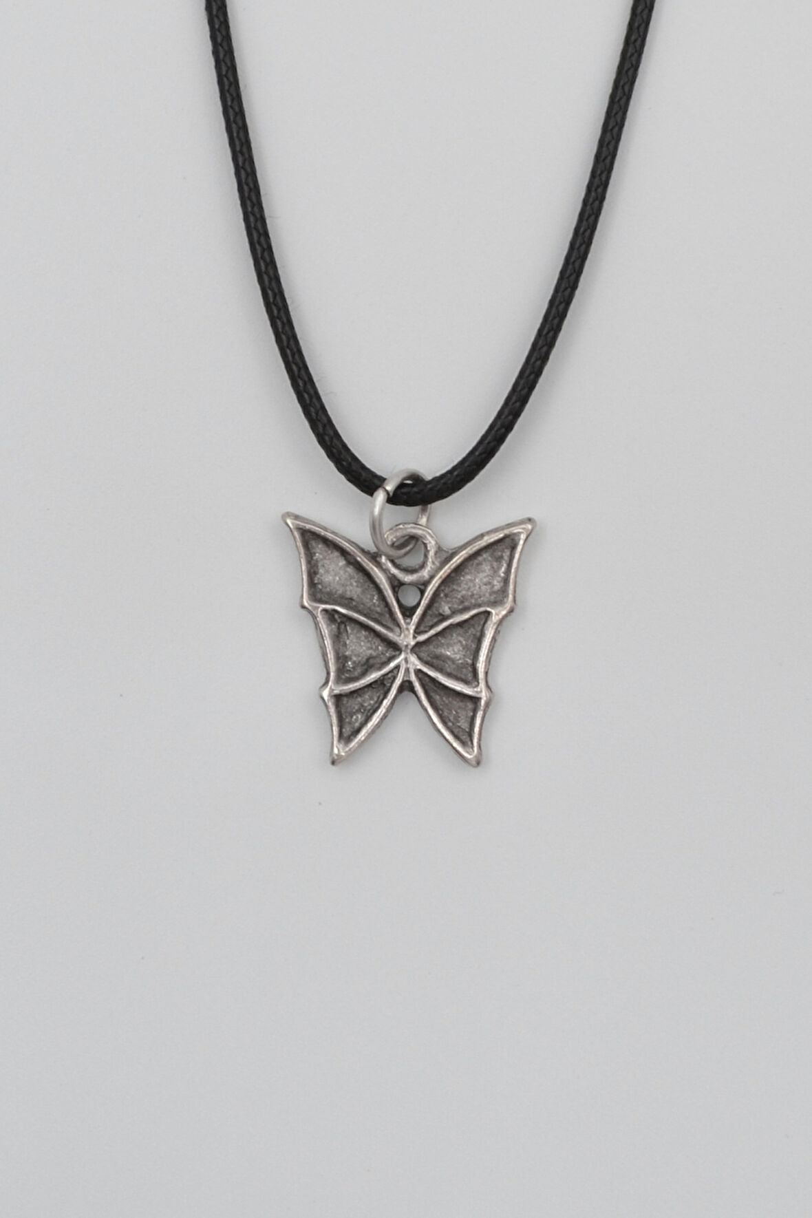 Kelebek Siyah Deri İp Kolye - Antik Gümüş Kaplama - Kadın Erkek - 60 cm