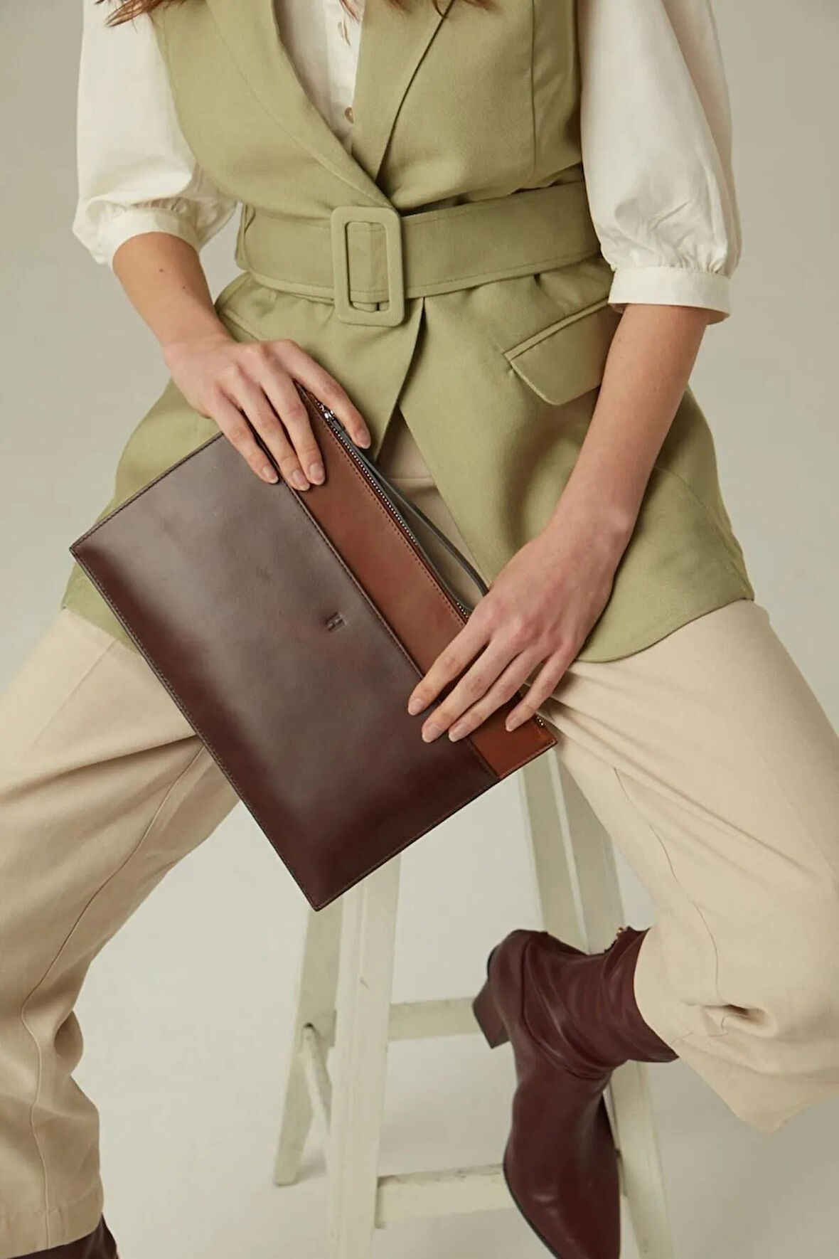 Beverly Hakiki Deri Taba Kahve Kadın Cepli Fermuarlı Rfid Korumalı Portföy Çanta