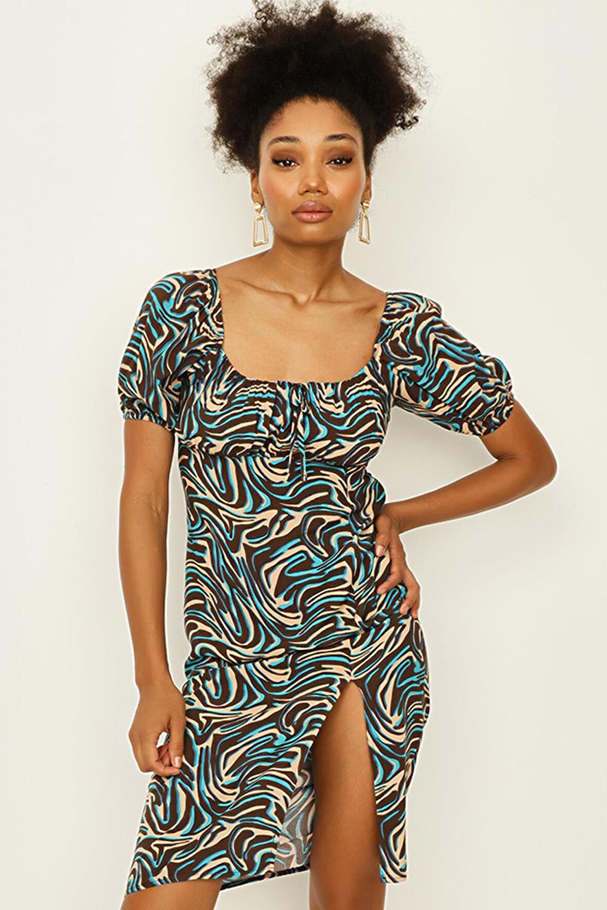 Kadın Desenli Kare Yaka Balon Kollu Elbise