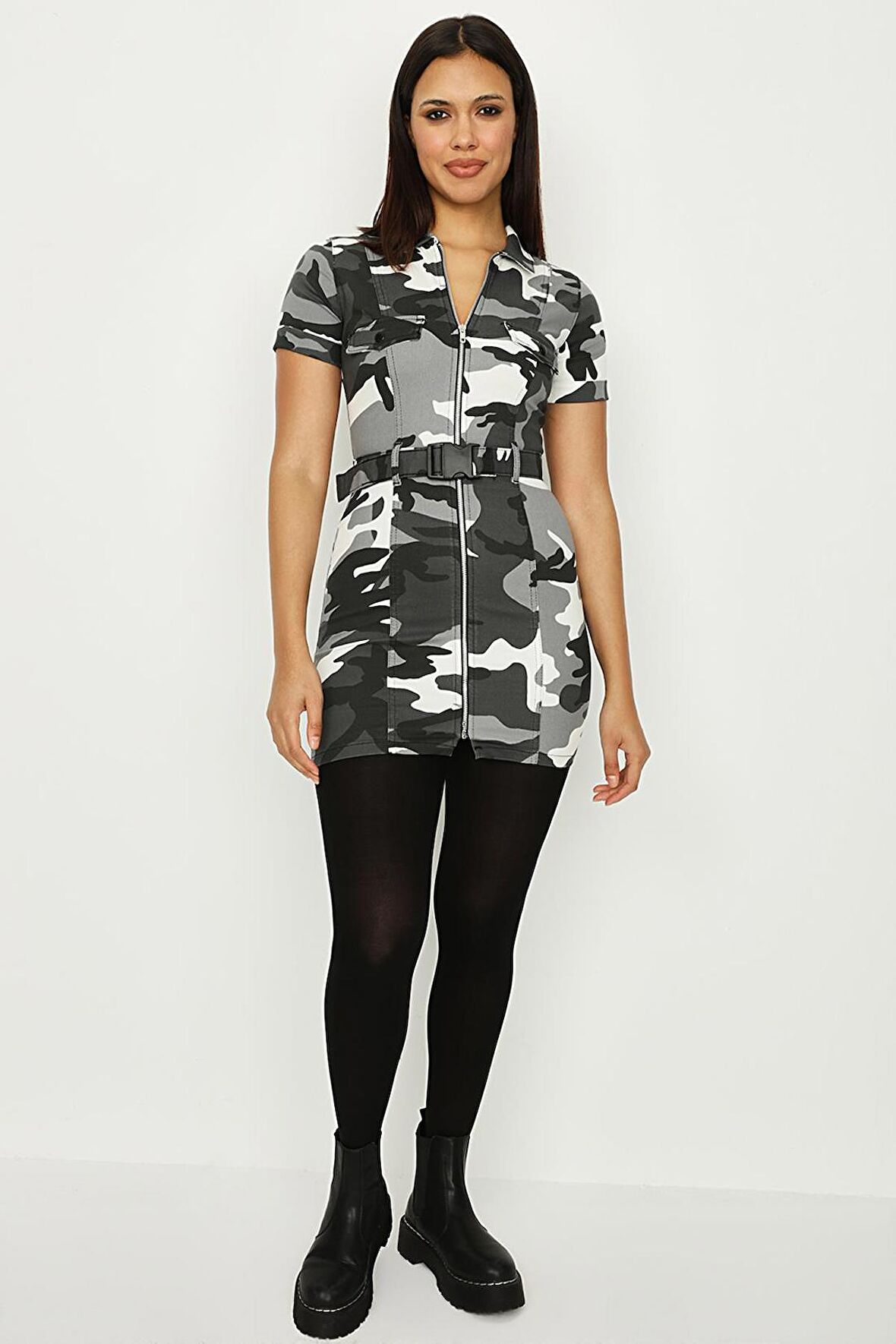 Kadın Kamuflaj Desenli Fermuarlı Kemerli Denim Elbise