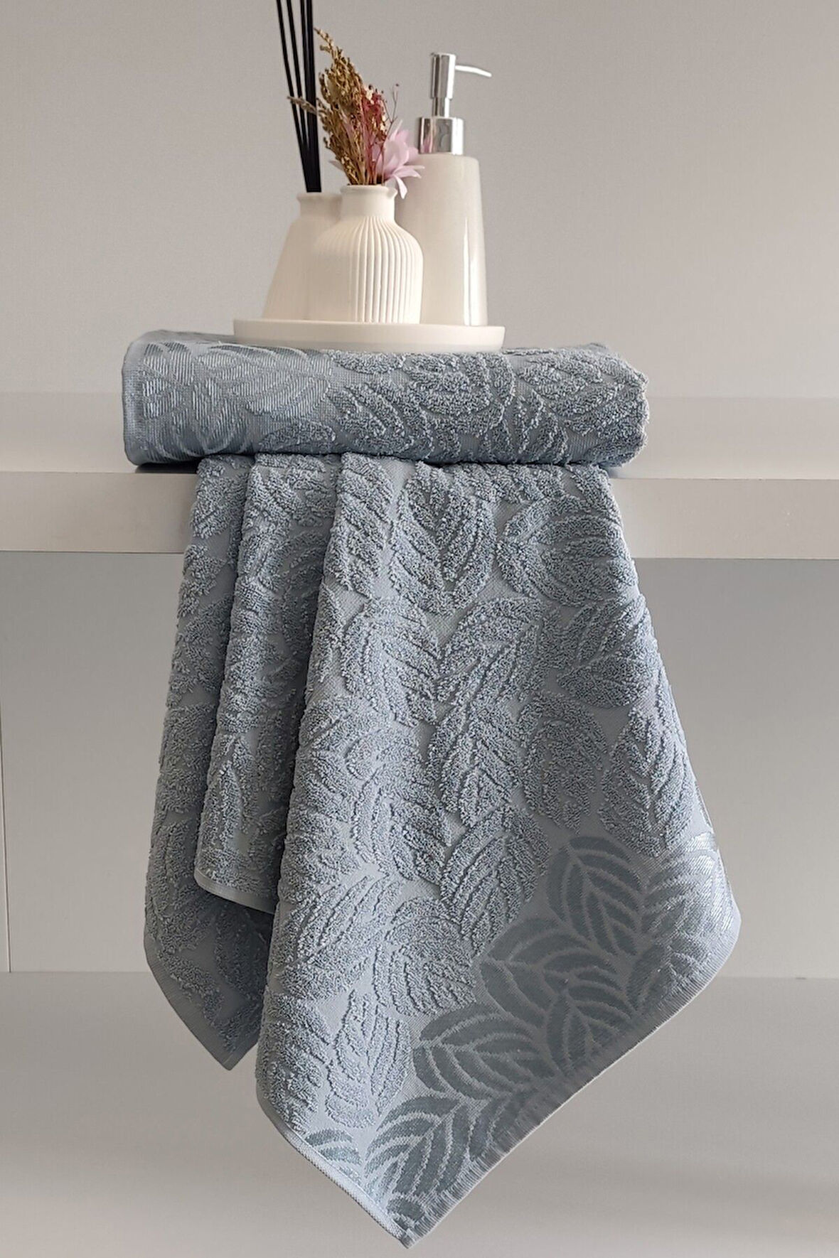 Sevim 2'li Jakarlı Yaprak Desenli %100 Pamuk El Yüz Havlusu-50x90cm-Açık Mavi