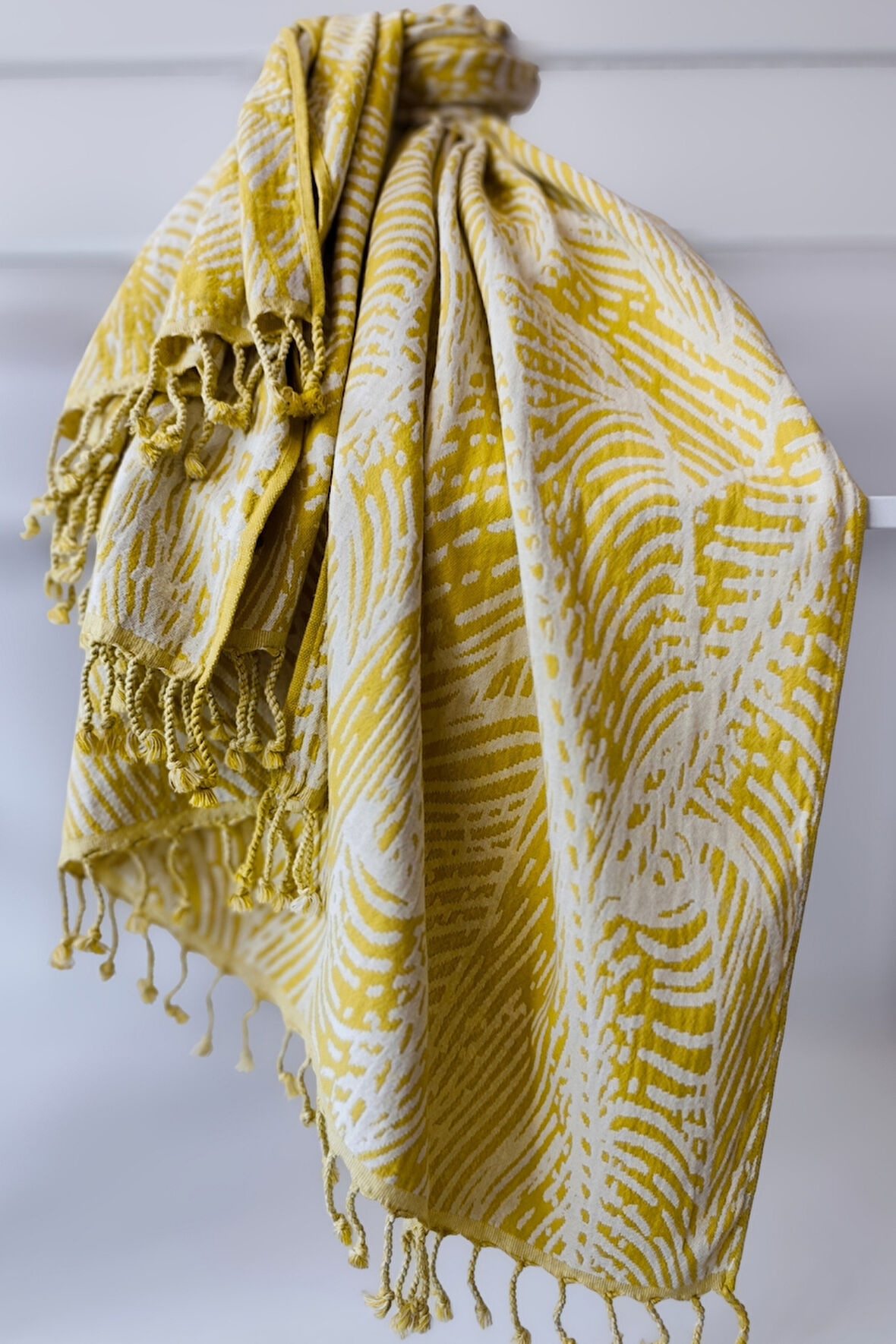 Sevim Jakarlı Müslin Peştemal-Yaprak Desen-90x170 cm-Hardal