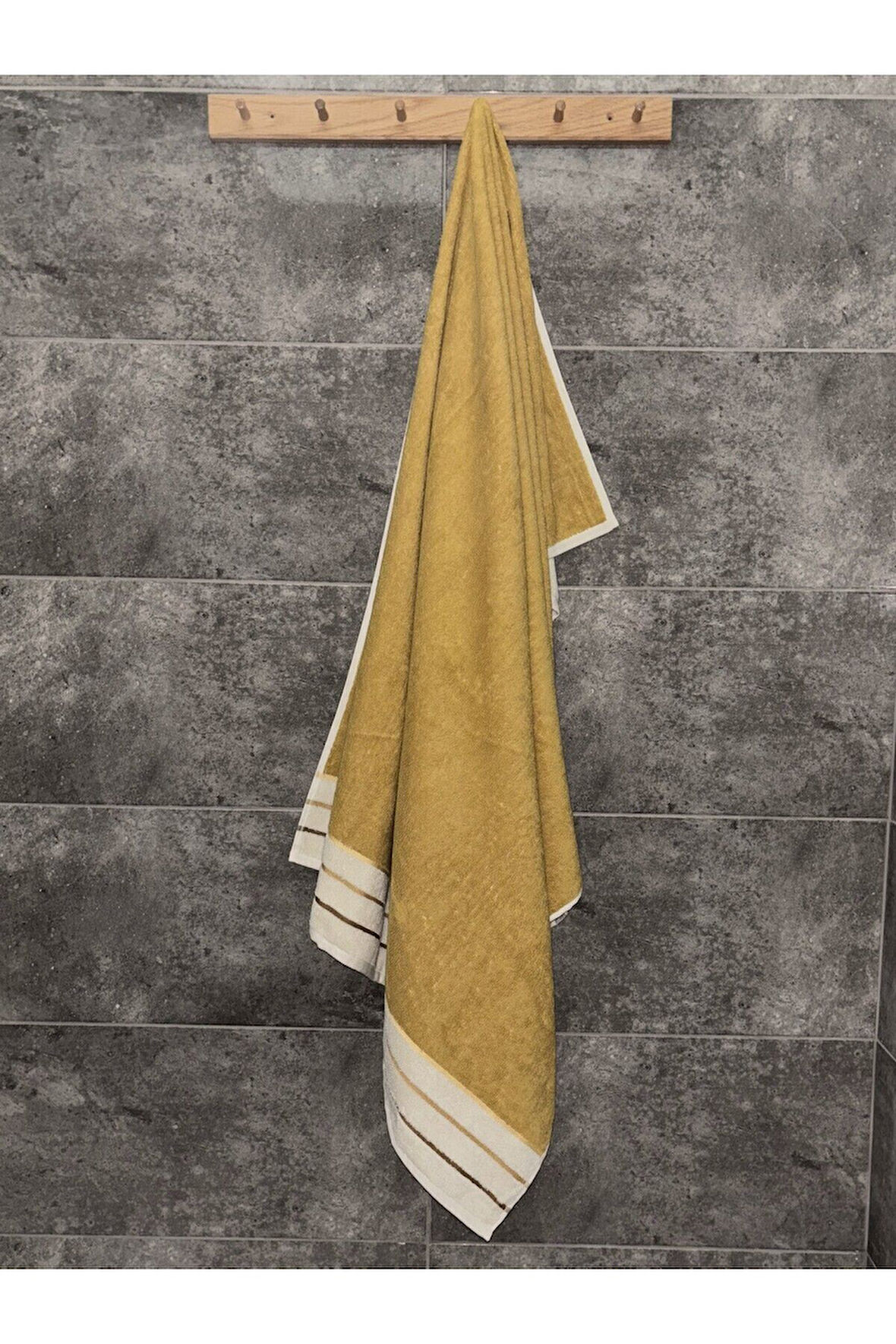 Hardal Ucu Çizgili Banyo Havlusu - Ipliği Boyalı & Yüksek Su Emici - %100 Pamuk - 90x150cm