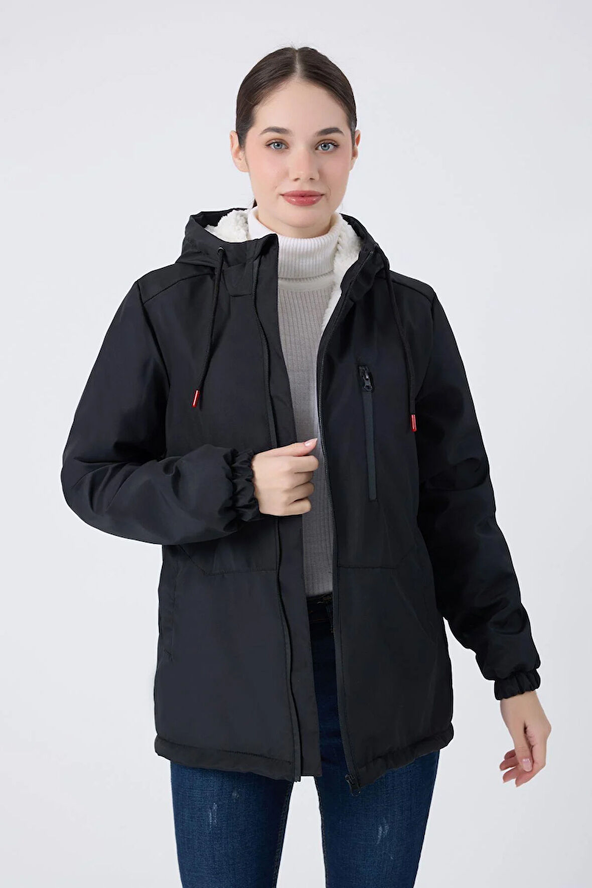 Kadın Kürklü Su Ve Rüzgar Geçirmez Kapüşonlu Kışlık Mont & Kaban & Parka