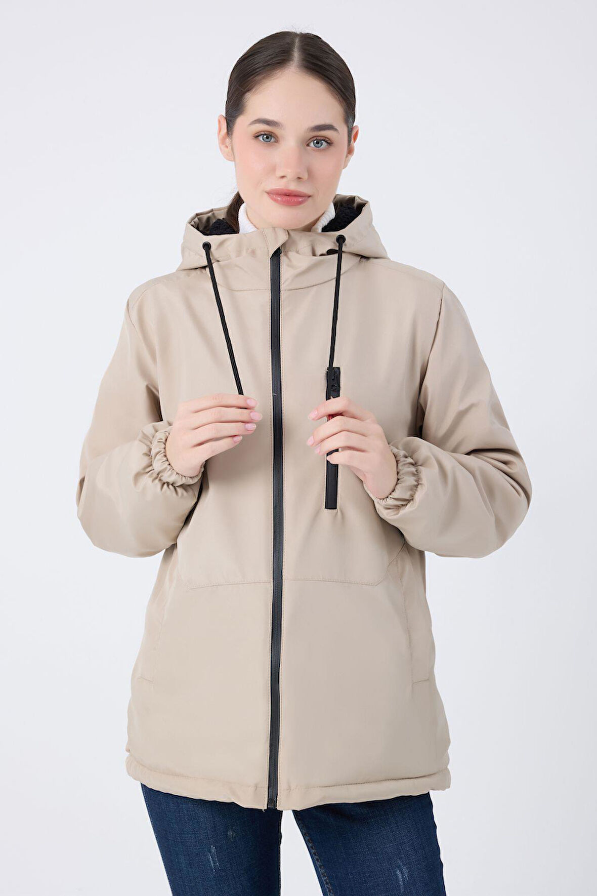 Kadın Kürklü Su Ve Rüzgar Geçirmez Kapüşonlu Kışlık Mont & Kaban & Parka