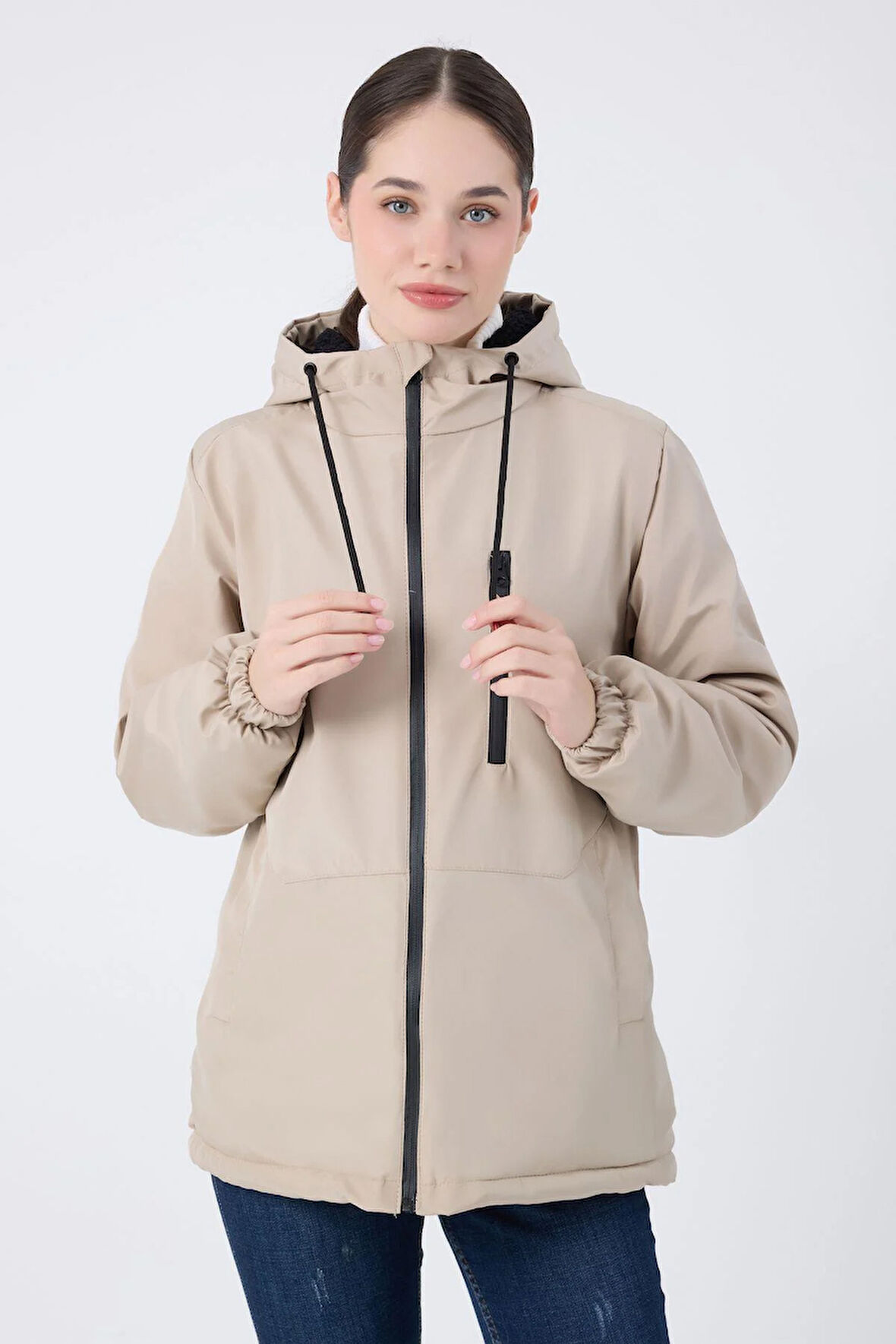 Kadın Kürklü Su Ve Rüzgar Geçirmez Kapüşonlu Kışlık Mont & Kaban & Parka