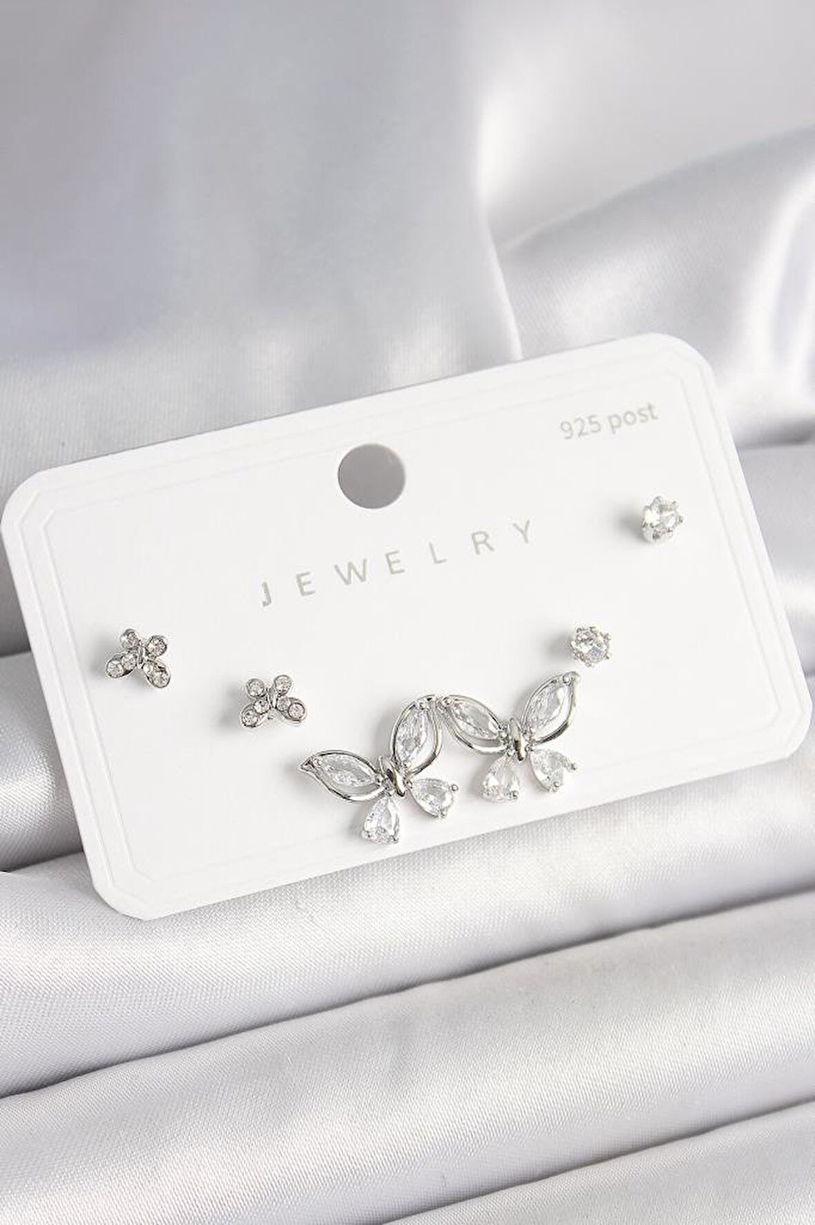 925 Ayar Gümüş Çivi Pirinç Gümüş Renk Zirkon Taşlı Kelebek Model Kadın Küpe Seti - BKP10394 (944944)