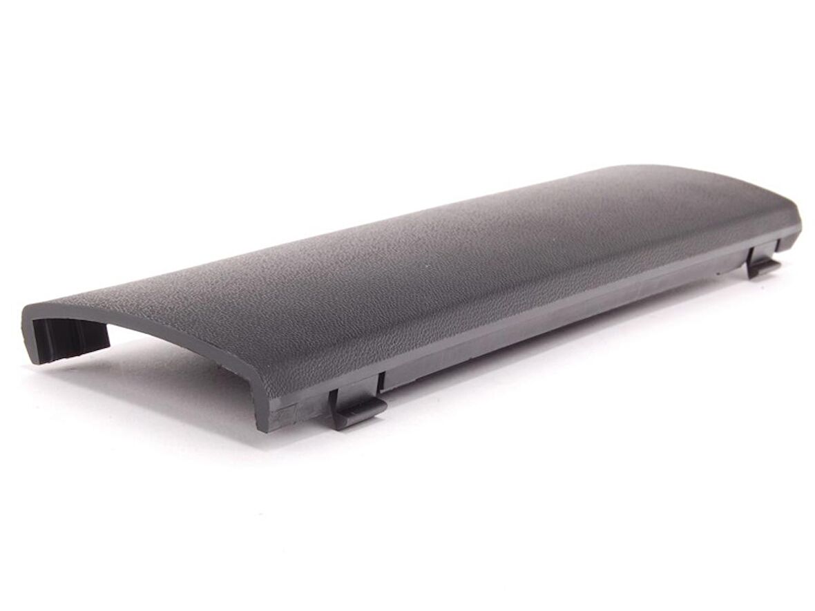 BMW E36 ÖN TAMPON ÇEKİ KAPAĞI PÜTÜRLÜ OEM NO 51118146078