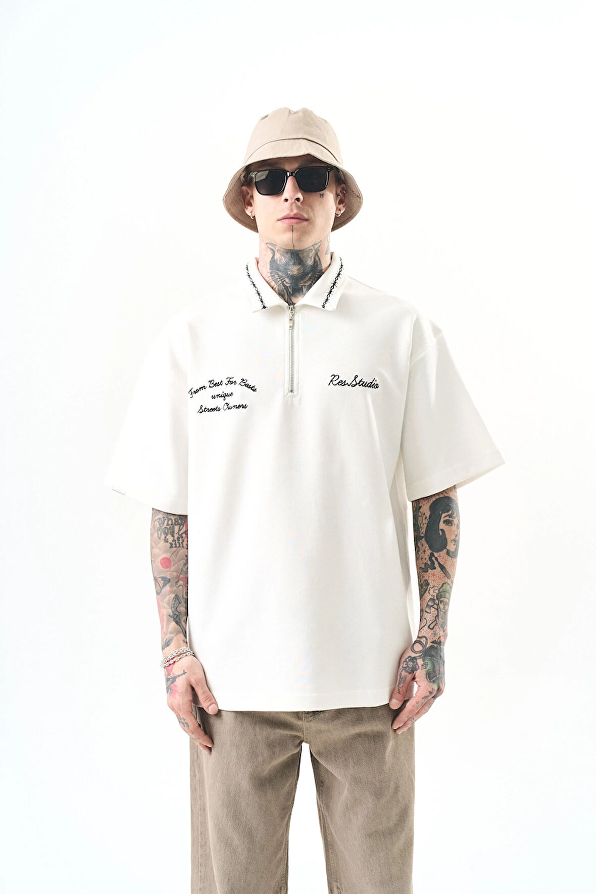 Erkek Yarım Fermuarlı Nakışlı Oversize T-Shirt Ekru