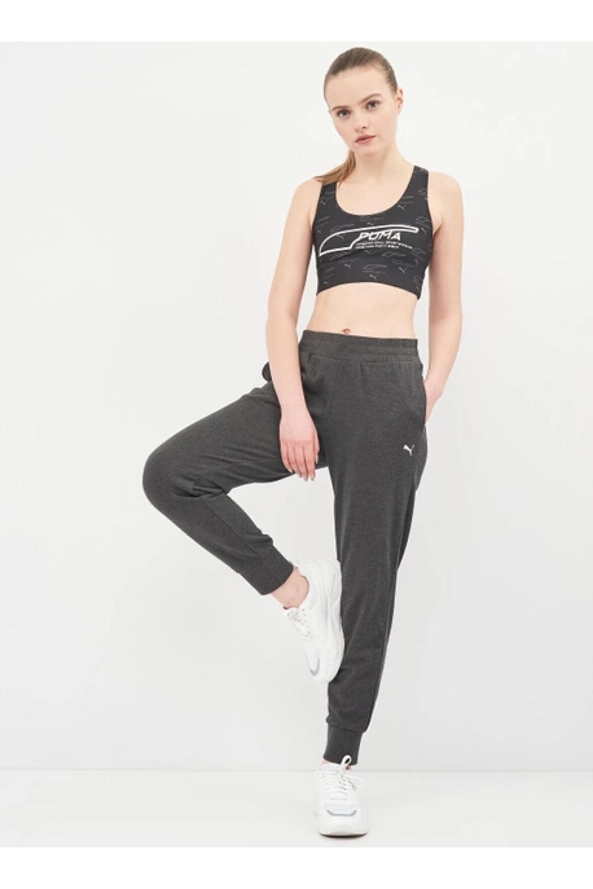 Puma Kadın Koyu Gri Essential Sweatpants Günlük Stil Eşofman Altı 