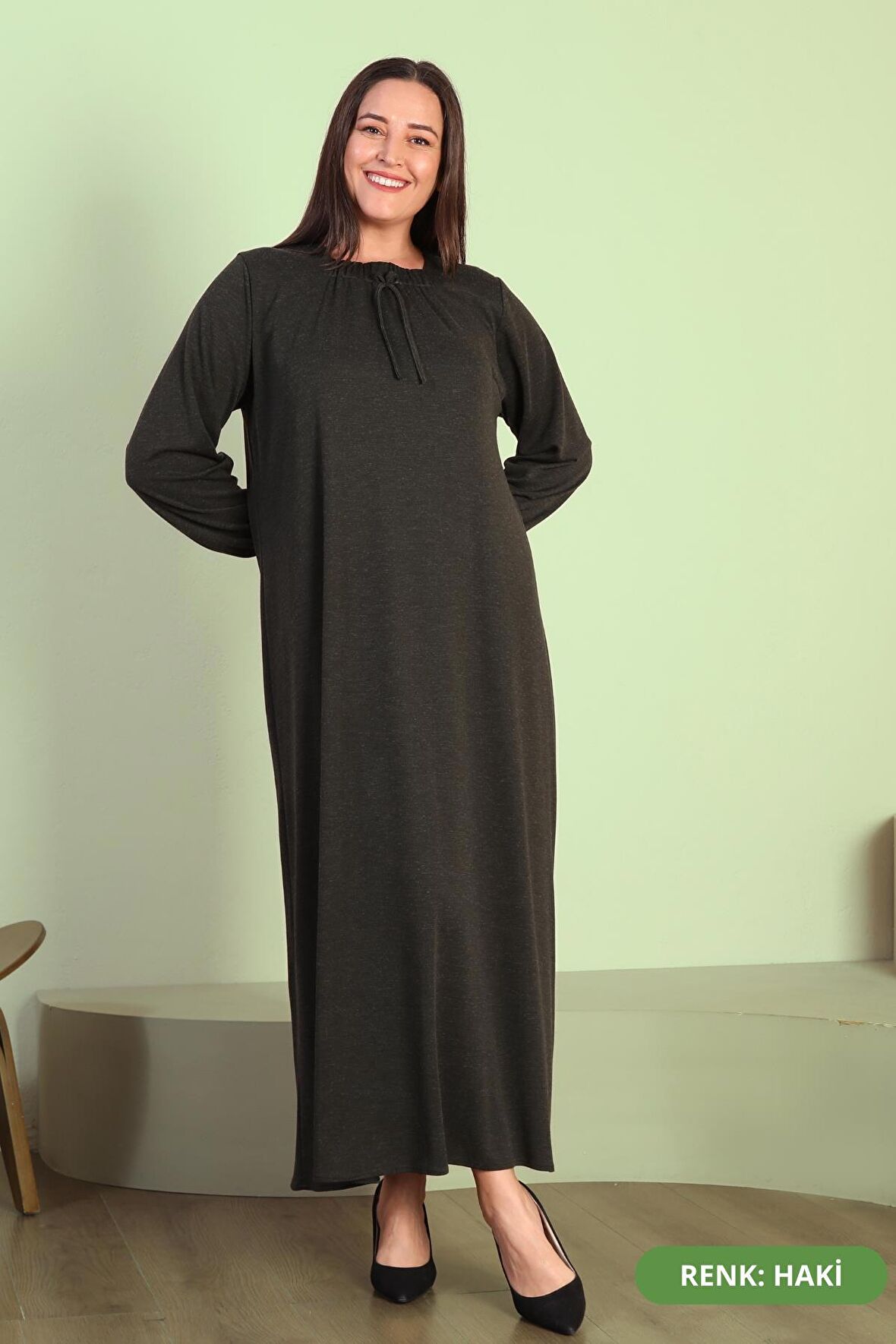 Kadın Tesettur Buyuk Beden Kare Yaka Uzun Elbise