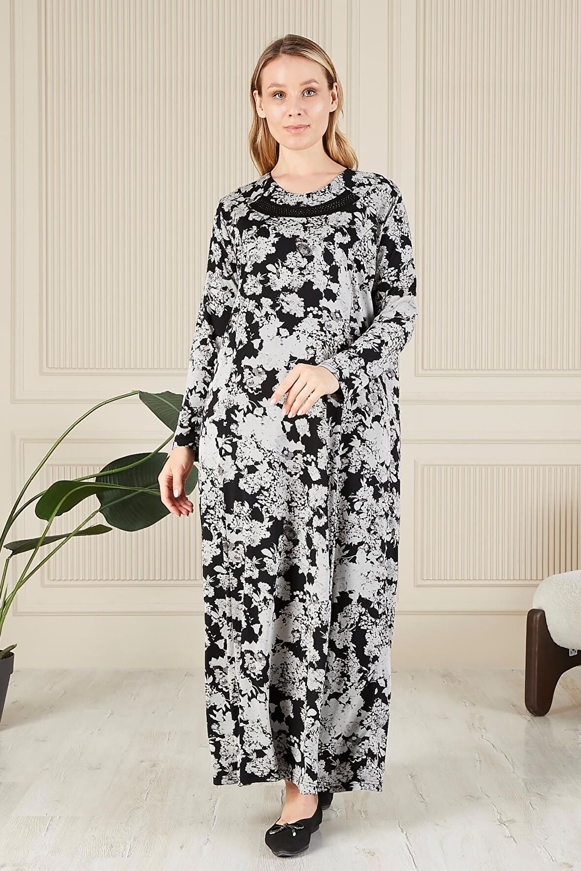 Kadın Buyuk Beden Yakası Taşlı Menekşe Elbise 