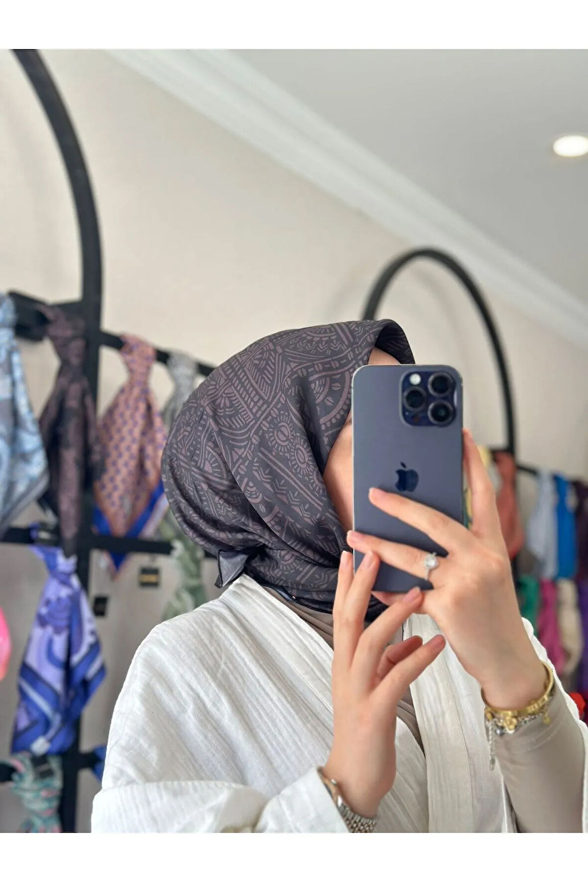 ÇİNİ DESEN SOFT EŞARP