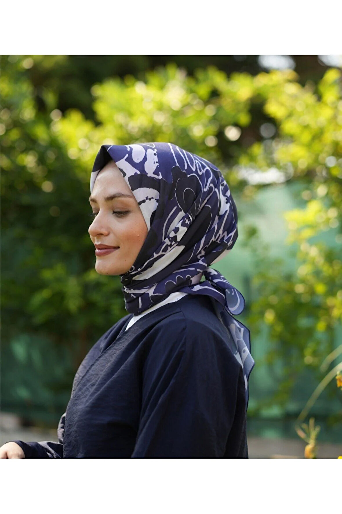 LAVİNYA DESEN PAMUKLU SOFT EŞARP