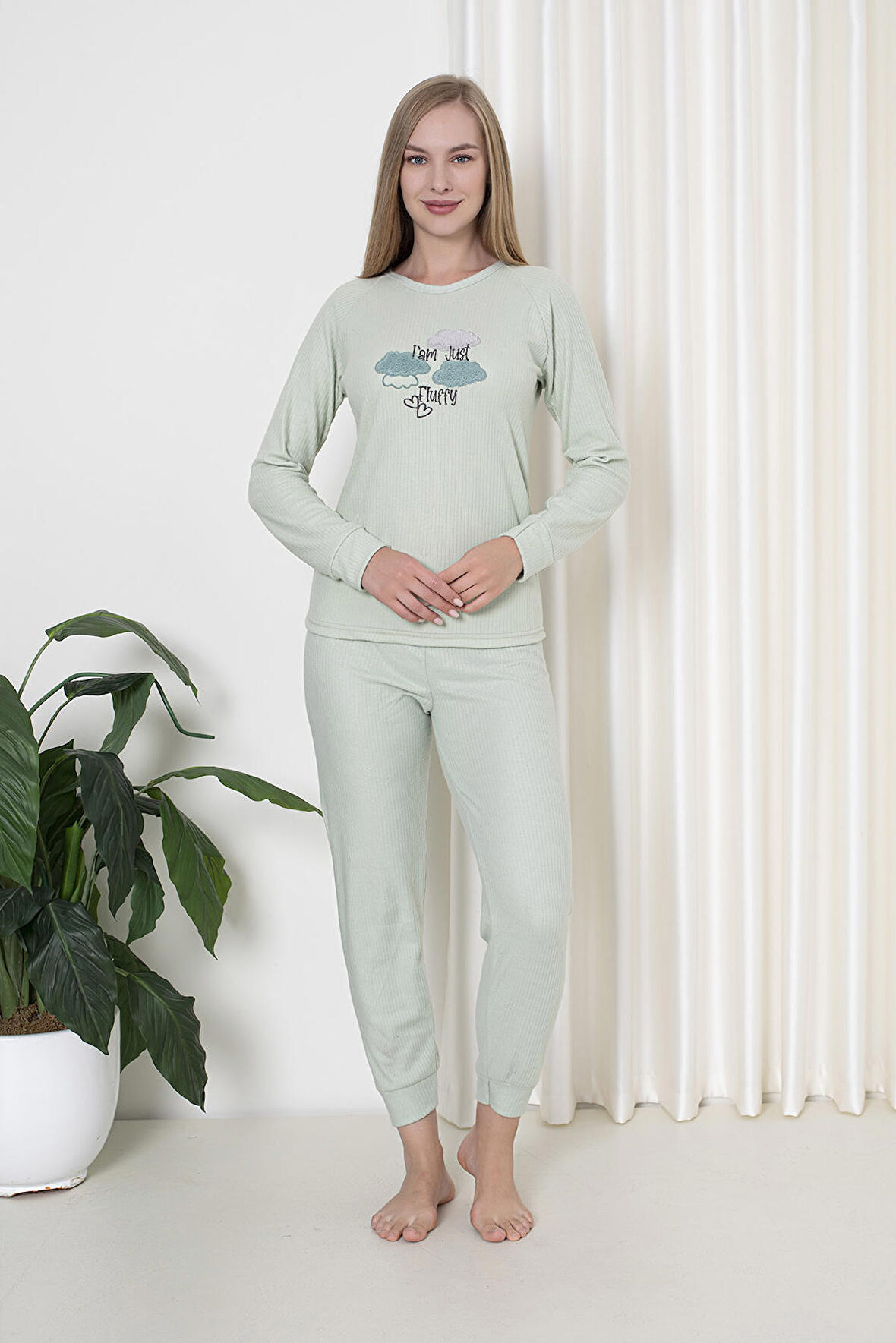 Fawn 4006 İnterlok Kışlık Bulut Desenli Kadın Pijama Takımı