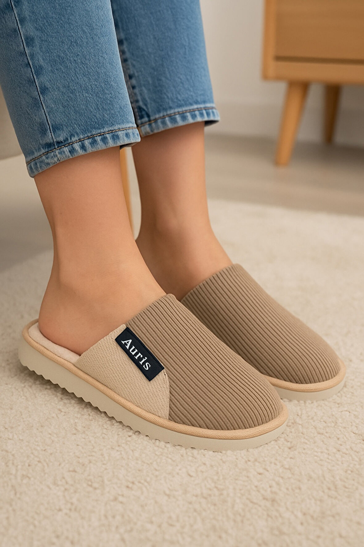 AR-060 Unisex Kadife Kumaş İçi Kürklü Kışlık Ev Terliği