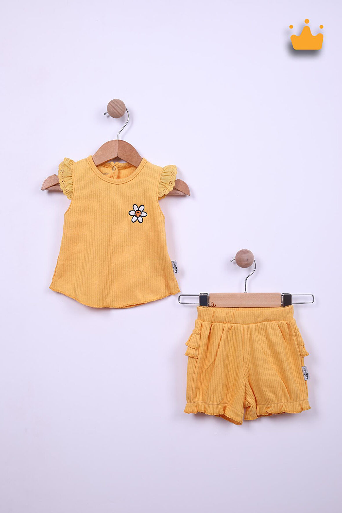 Babyhola %100 Pamuk Kız Bebek Papatya Nakışlı Kolları Güpürlü Şortlu Takım 3662