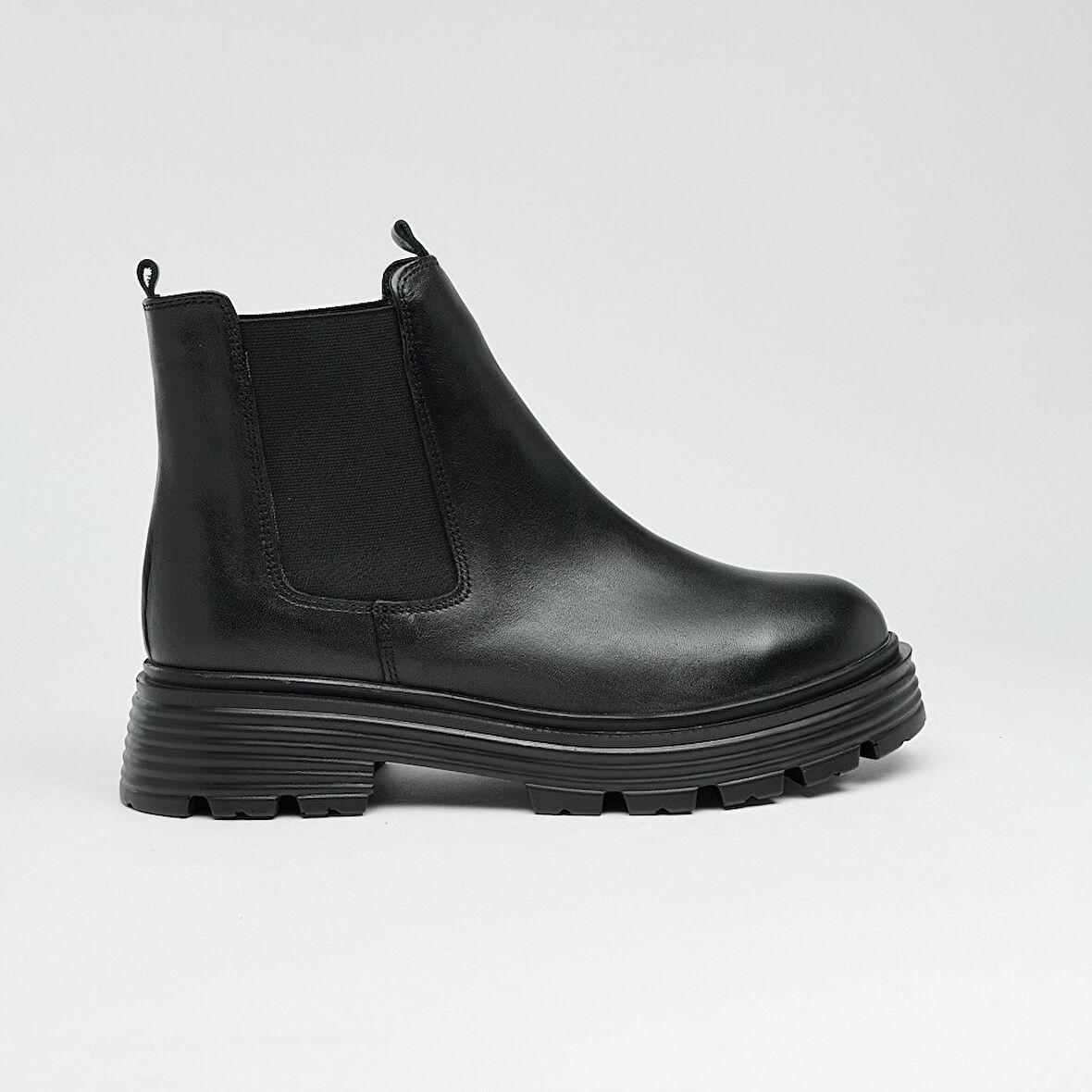 Hakiki Deri Kısa Topuklu Kadın Bot