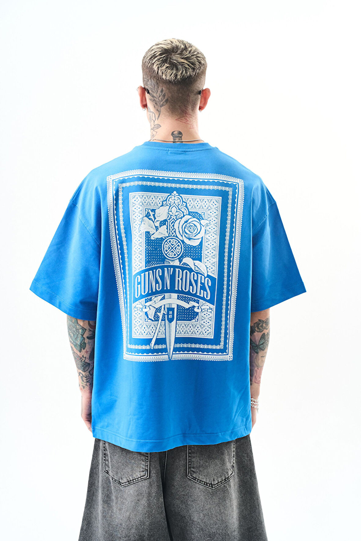 Erkek Guns Roses Baskılı Oversize T-Shirt Mavi