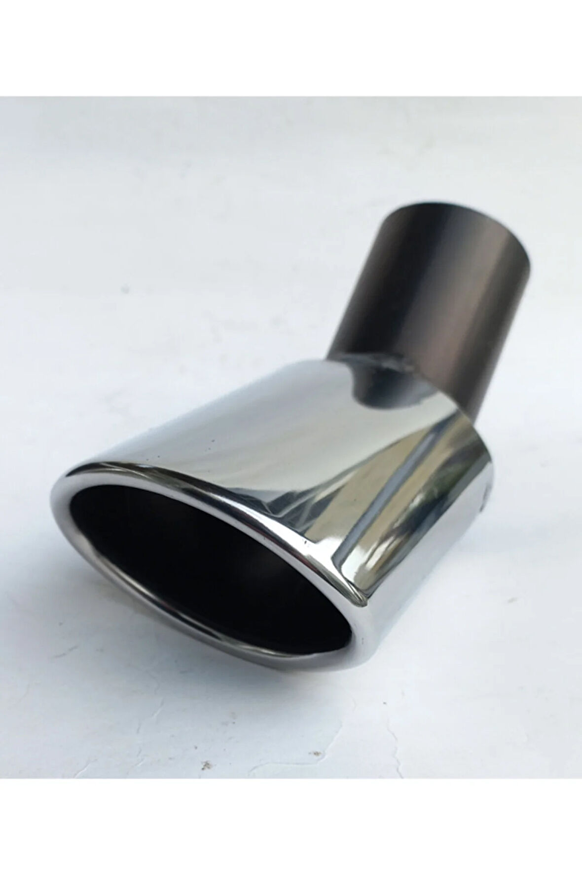 51 mm. Dirsek 90 mm çıkışlı yassı kesik tekli krom egzoz ucu eksoz