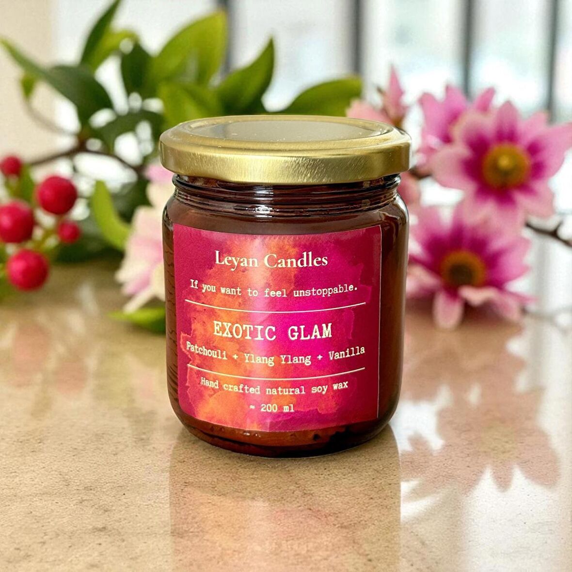 EXOTIC GLAM AMBER KAVANOZ SOYA MUM- PAÇULİ,YLANGYLANG -VANİLYA 