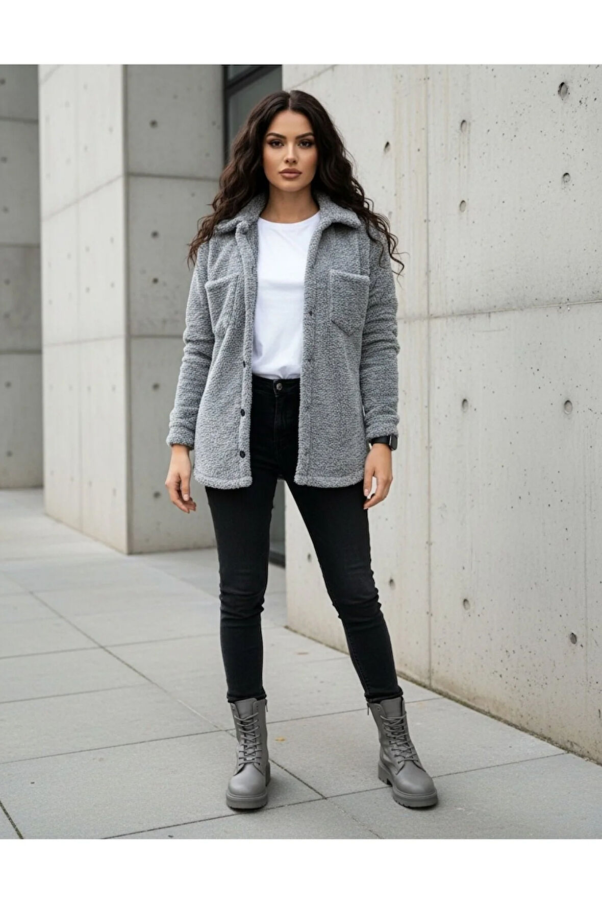 Kadın Slimfit Peluş, Polar, Düğmeli, Gömlek Yaka ve Cepli, Sıcak Tutucu Yumuşak Kışlık Ceket