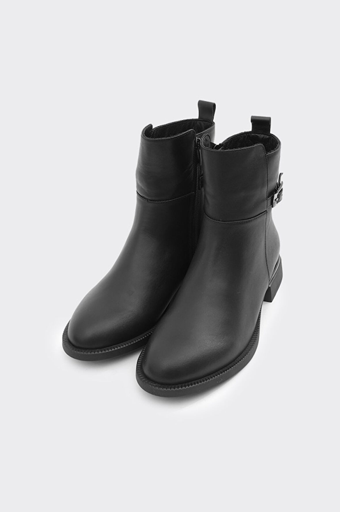 Hakiki Deri Kadın Bot 