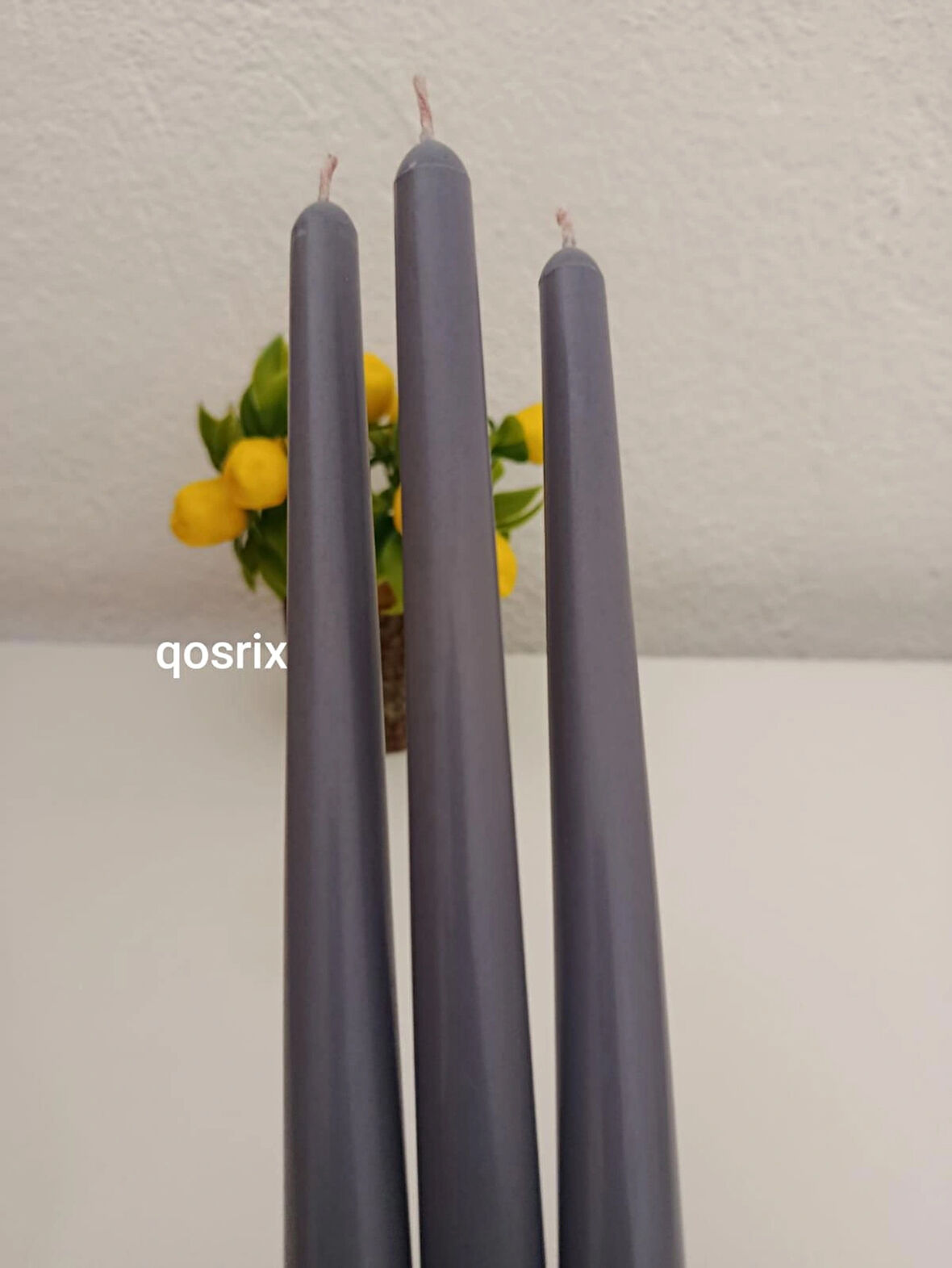 qosrix 3'lü Gri Şamdan Soya Mumu 1. Kalite Doğal Vanilya Kokulu Uzun Çubuk Konik Mum Dekoratif