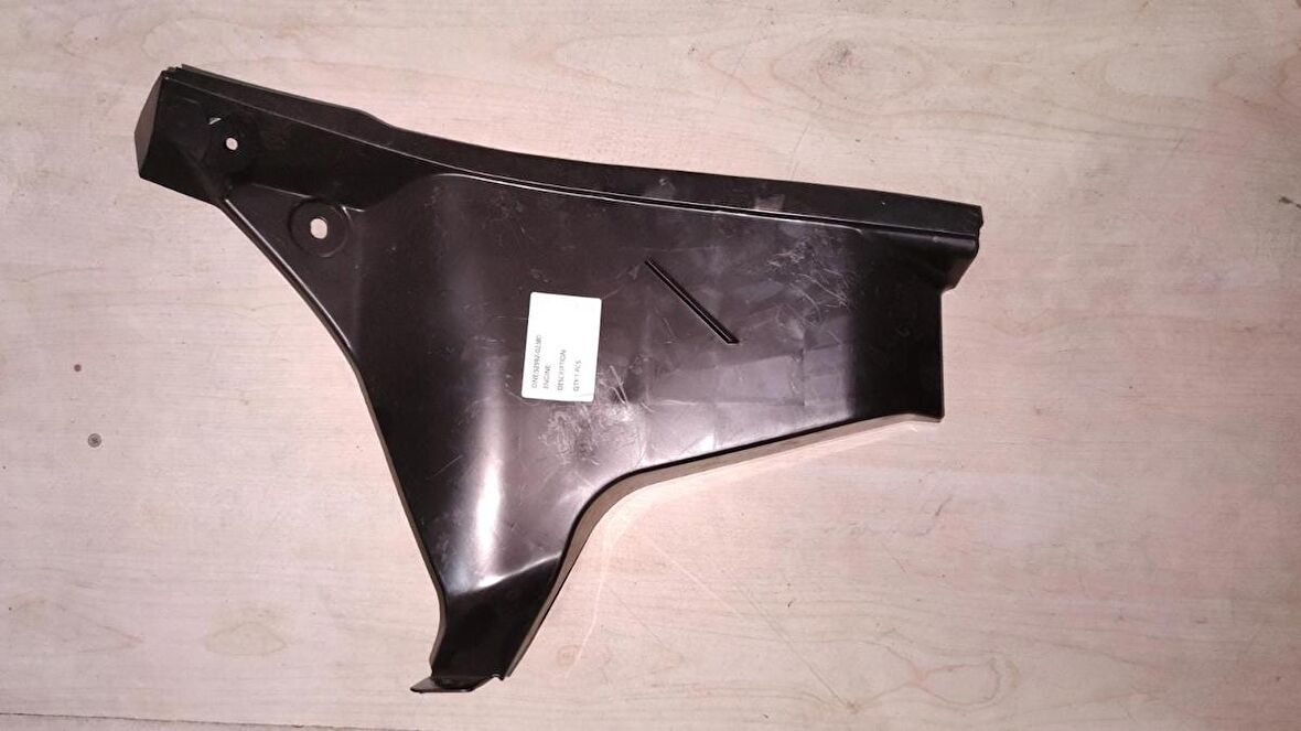 DAVLUMBAZ TAMPON COROLLA 19-24 ARKA LH