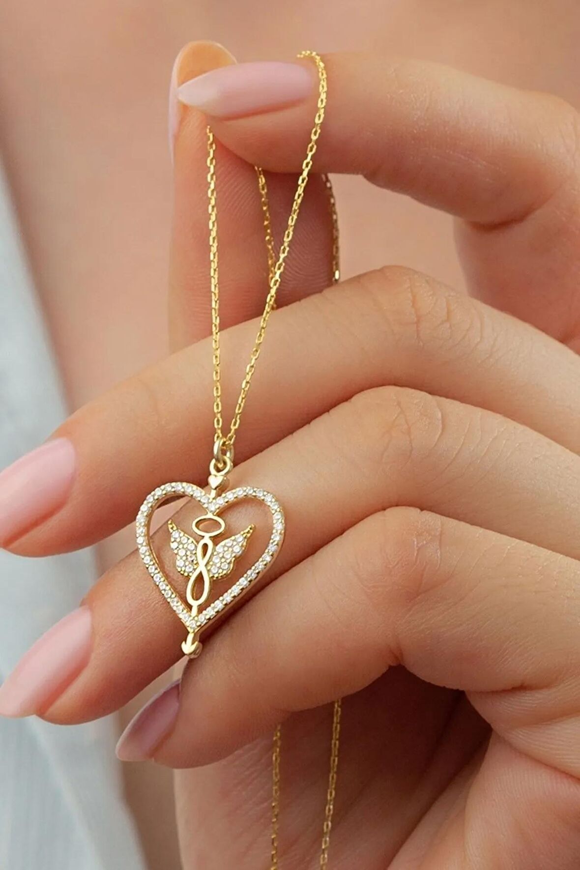 925 Ayar Gold Kelebekli Kalp Gümüş Kolye