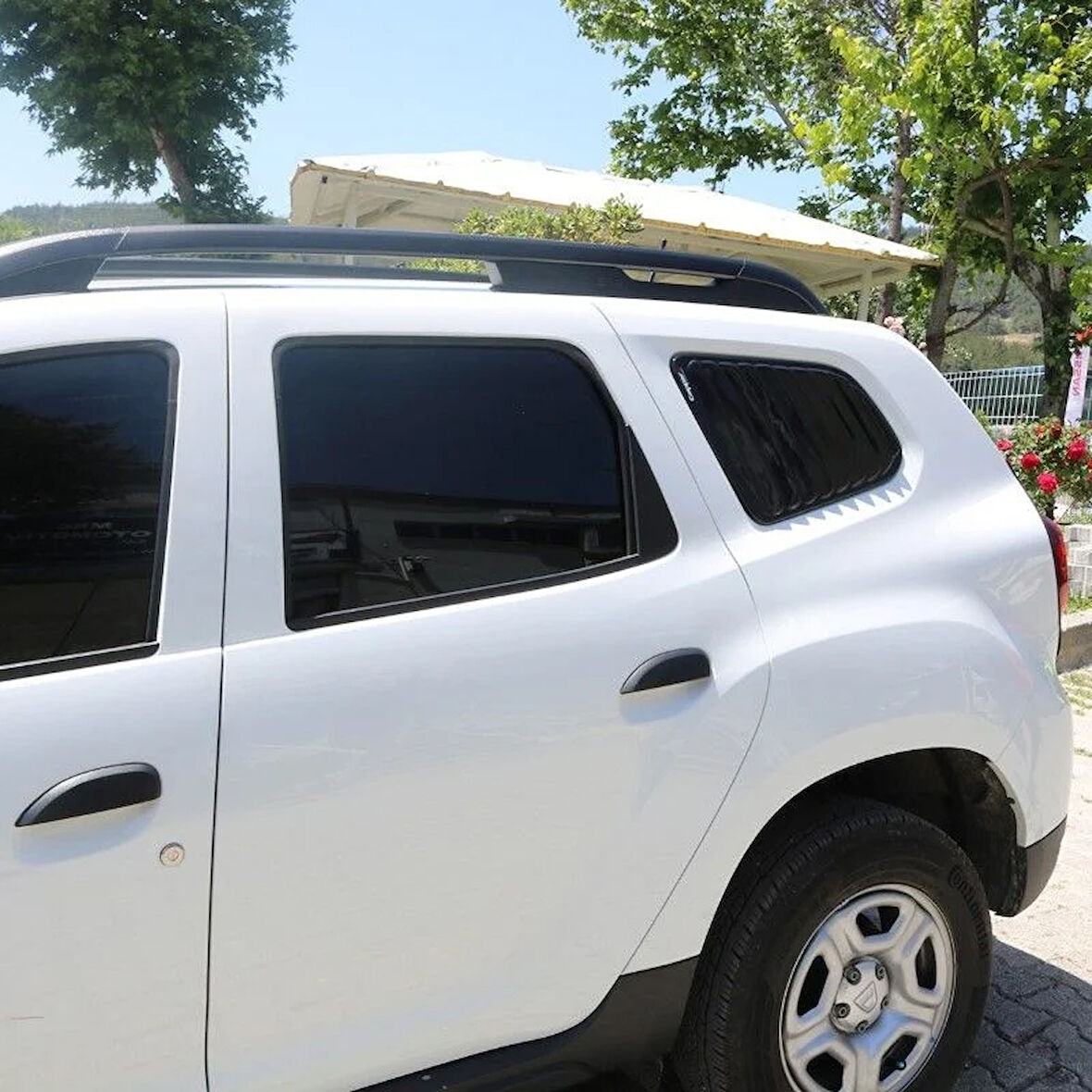 Dacia Duster 2018- Yılı ve Sonrası Kelebek Cam