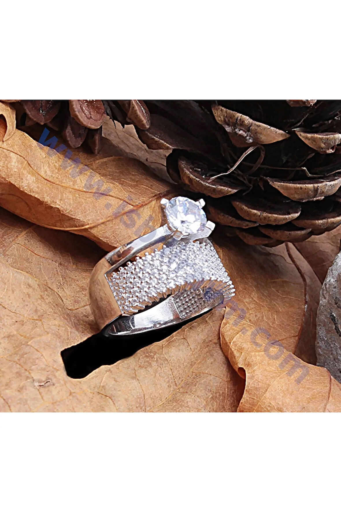 Tektaş Kadın Yüzük - Zirkon Pırlanta 925 Ayar  Gümüş Kadın Yüzük