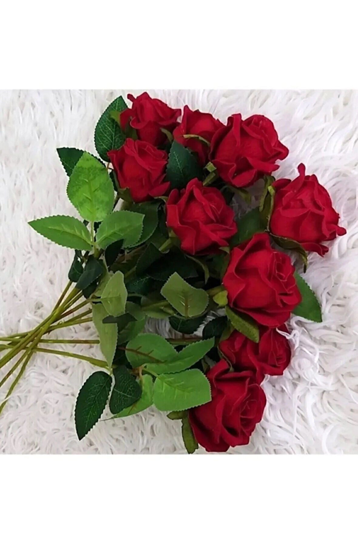 5 Adet Kırmızı Yapay Çiçek Kadife Gül 1 . Kalite