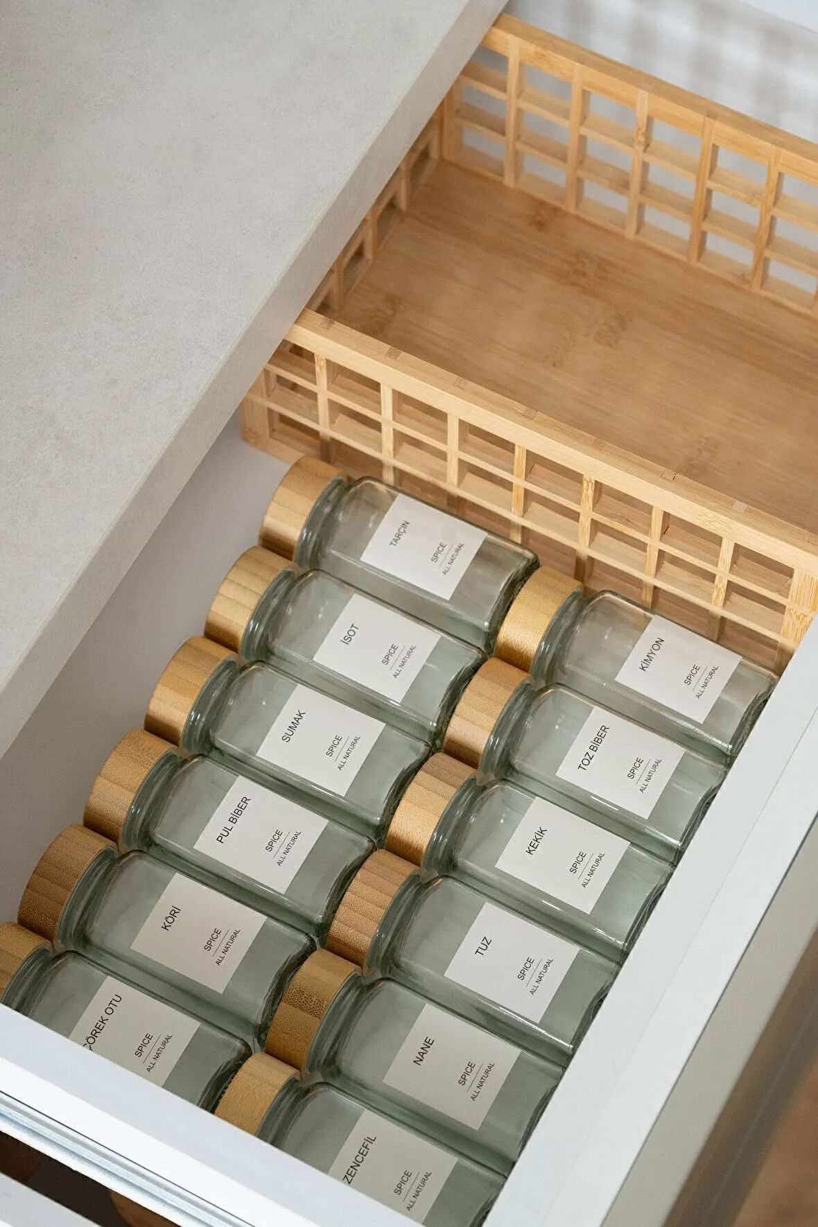 12'li Bambu Kapaklı Kare Baharatlık Seti (25 ADET ETİKET) DKRZ-518, one size