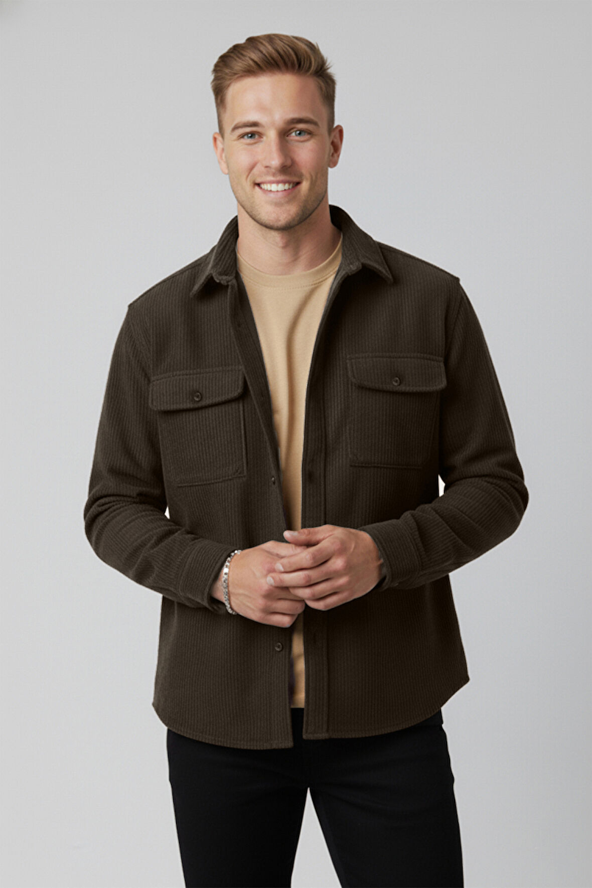 DeepSEA Kahve Cepli Likralı Kadife Kumaş Rahat Kesim Erkek Gömlek – Yumuşak Dokulu, Şık Tasarım Gömlek 2600759