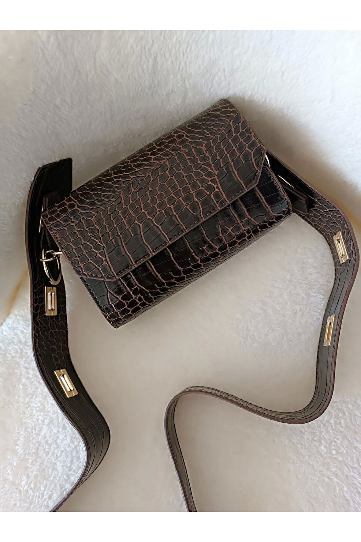 Ketty Kahve Croco Kutu Formlu Kadın Omuz Çantası