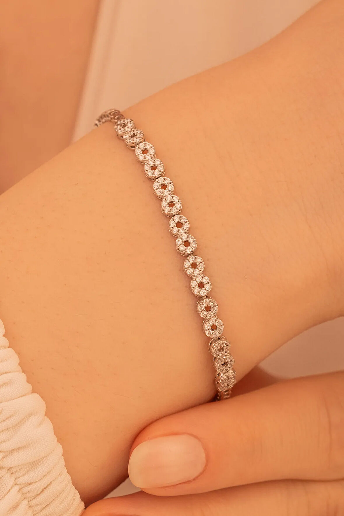 Kadın Gümüş Bileklik - Sonsuzluk Temalı İnfinity 925 Ayar Gümüş Bileklik