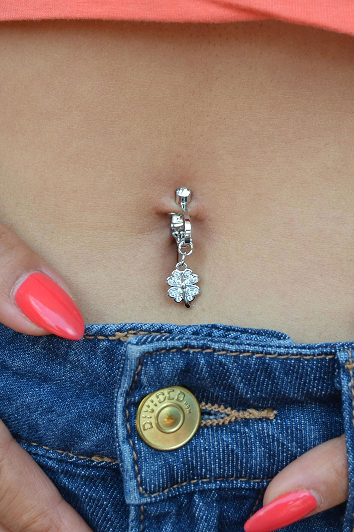 Dört Yapraklı Yonca Figürlü Deliksiz Göbek Piercingi