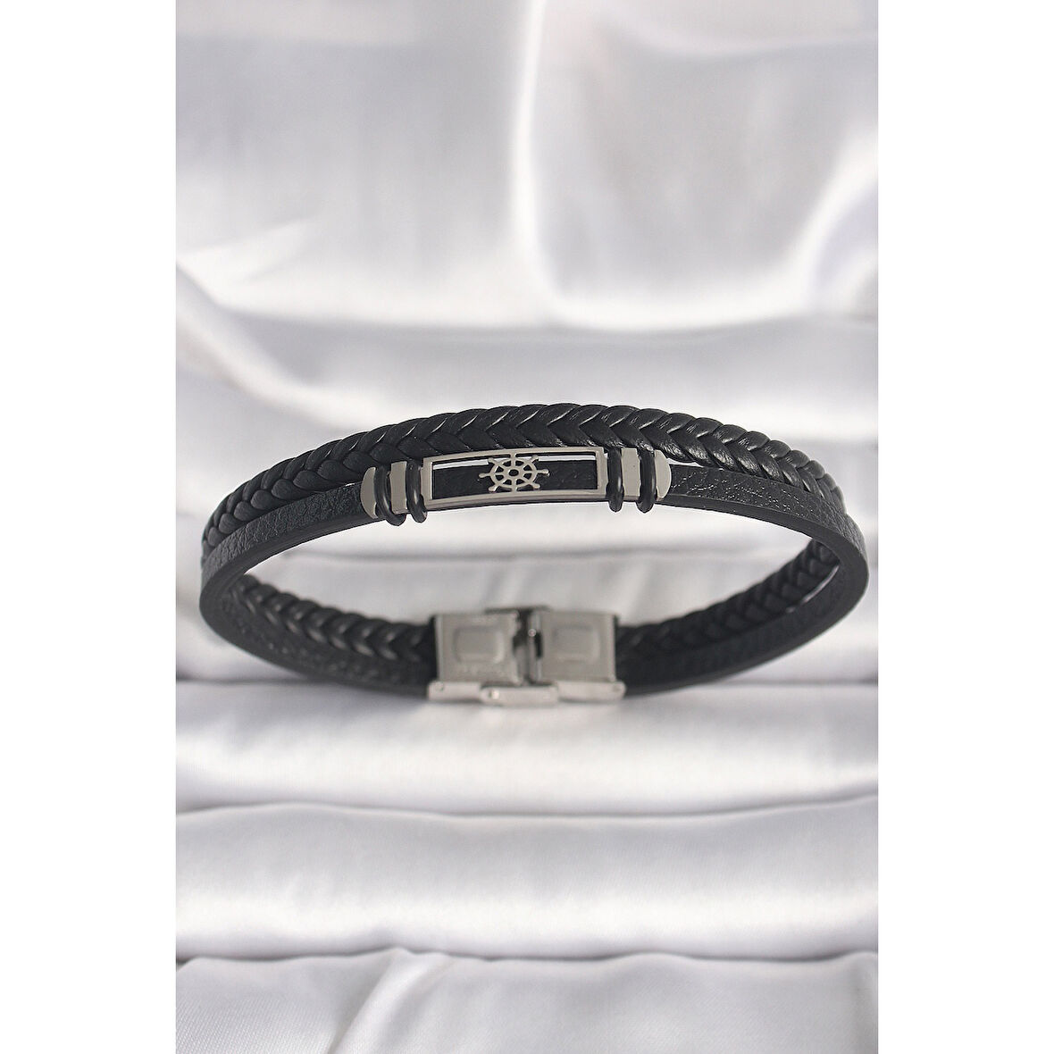 316L Çelik Gümüş Renk Gemi Dümeni Figür Siyah Burgu Deri Kordon Model Erkek Bileklik