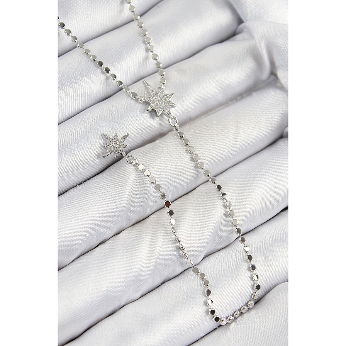 Pirinç Zirkon Taşlı Ezme Zincirli Kutup Yıldızı Model Gümüş Renk Y Kolye