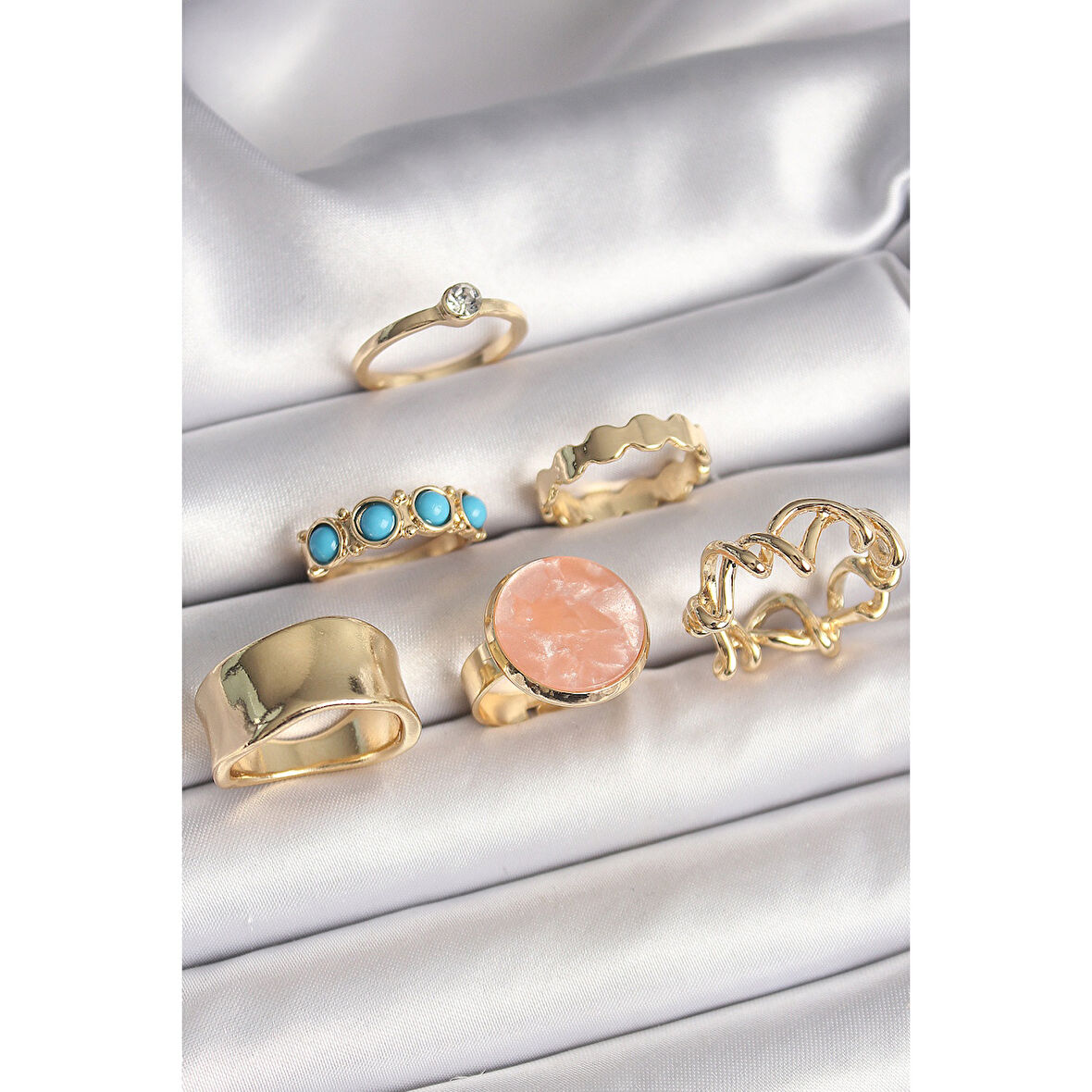 Pirinç Gold Renk Daire Pembe Mineli Zirkon Taş Detaylı 6'Lı Kadın Yüzük Seti